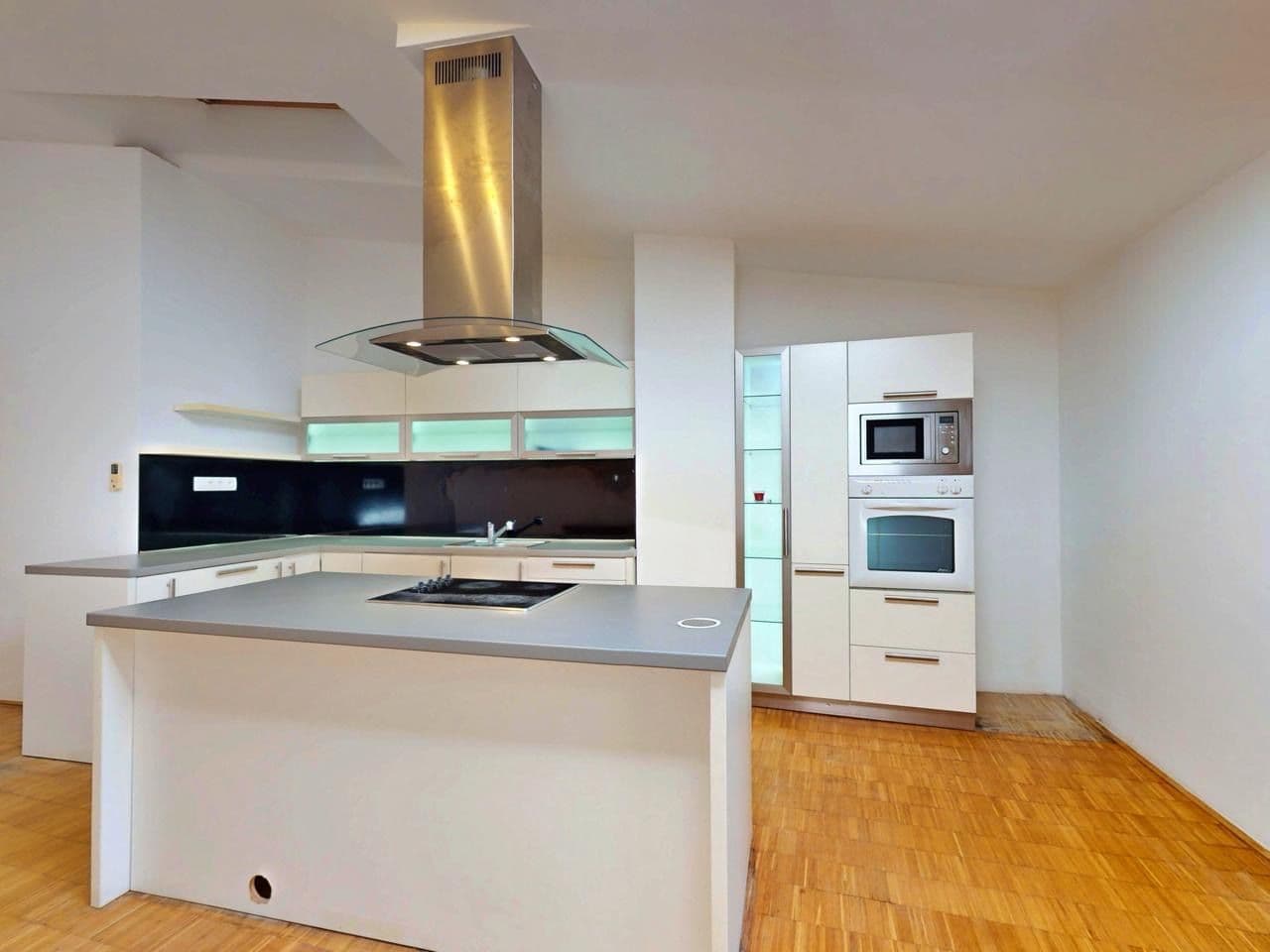 2 bedroom with open-plan kitchen flat to rent, 75 m², Ztracená, Olomouc, Olomoucký Region 2 bedroom with open-plan kitchen flat to rent, 75 m², Ztracená, Olomouc, Olomoucký Region