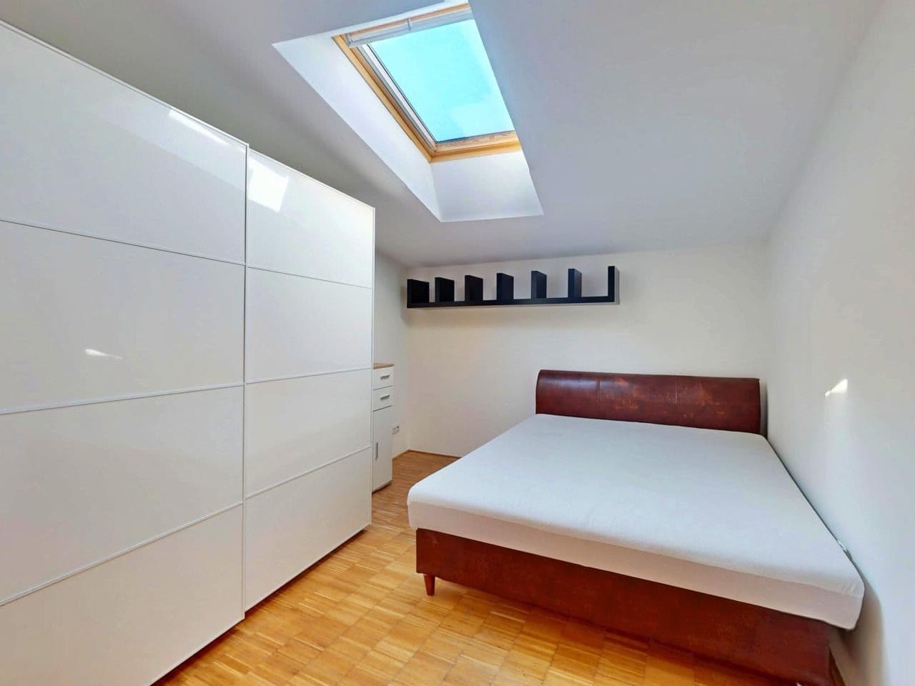 2 bedroom with open-plan kitchen flat to rent, 75 m², Ztracená, Olomouc, Olomoucký Region 2 bedroom with open-plan kitchen flat to rent, 75 m², Ztracená, Olomouc, Olomoucký Region