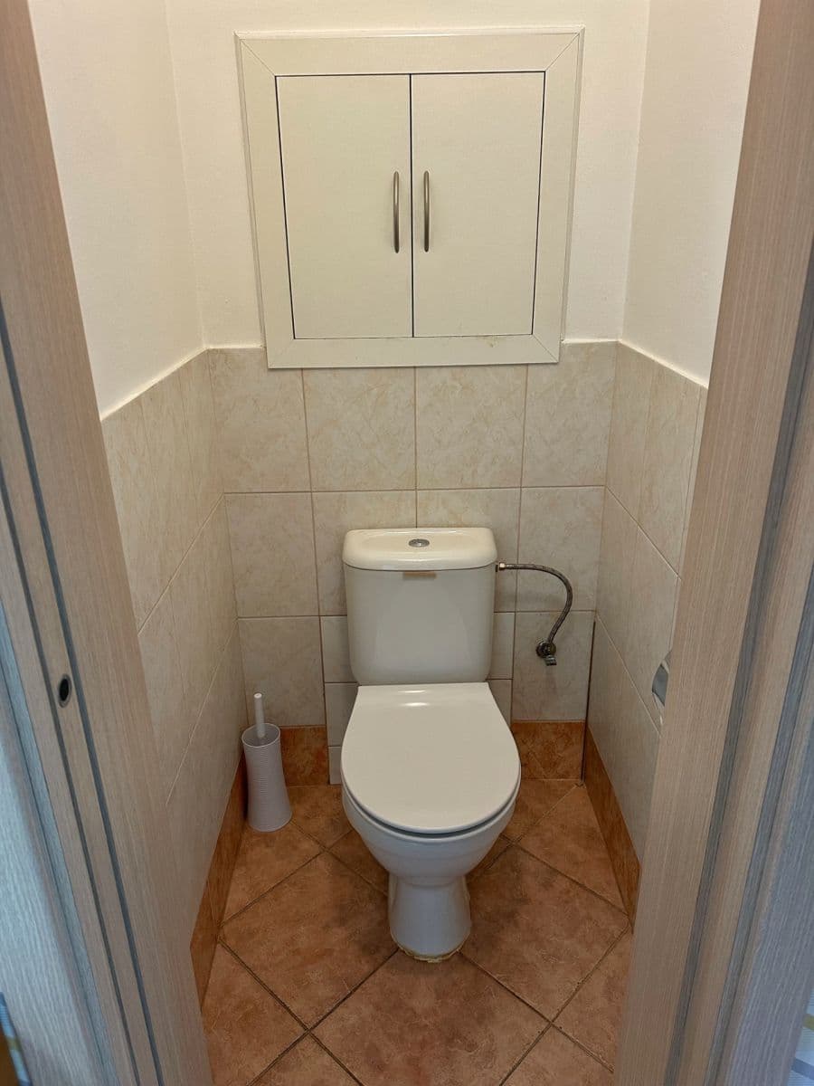 2 bedroom with open-plan kitchen flat to rent, 71 m², Železničářů, Kladno, Středočeský Region 2 bedroom with open-plan kitchen flat to rent, 71 m², Železničářů, Kladno, Středočeský Region