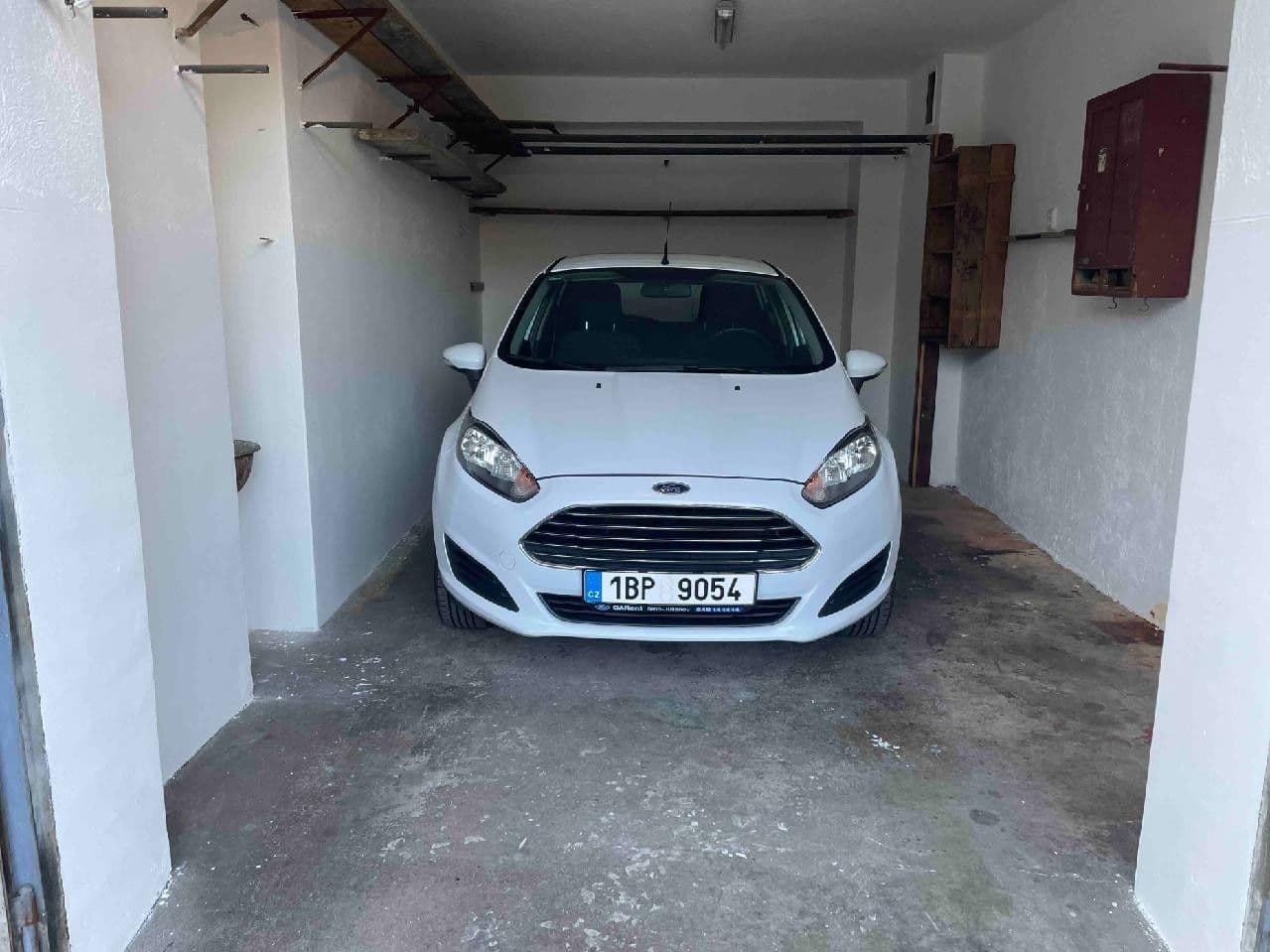 garage to rent, 17 m², Ondříčkovo náměstí, Brno, Jihomoravský Region garage to rent, 17 m², Ondříčkovo náměstí, Brno, Jihomoravský Region