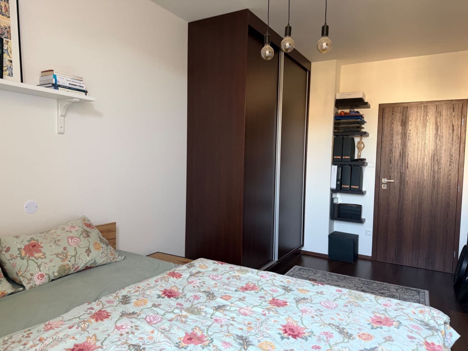 1 bedroom with open-plan kitchen flat to rent, 50 m², Jankovcova, Prague, Prague 1 bedroom with open-plan kitchen flat to rent, 50 m², Jankovcova, Prague, Prague