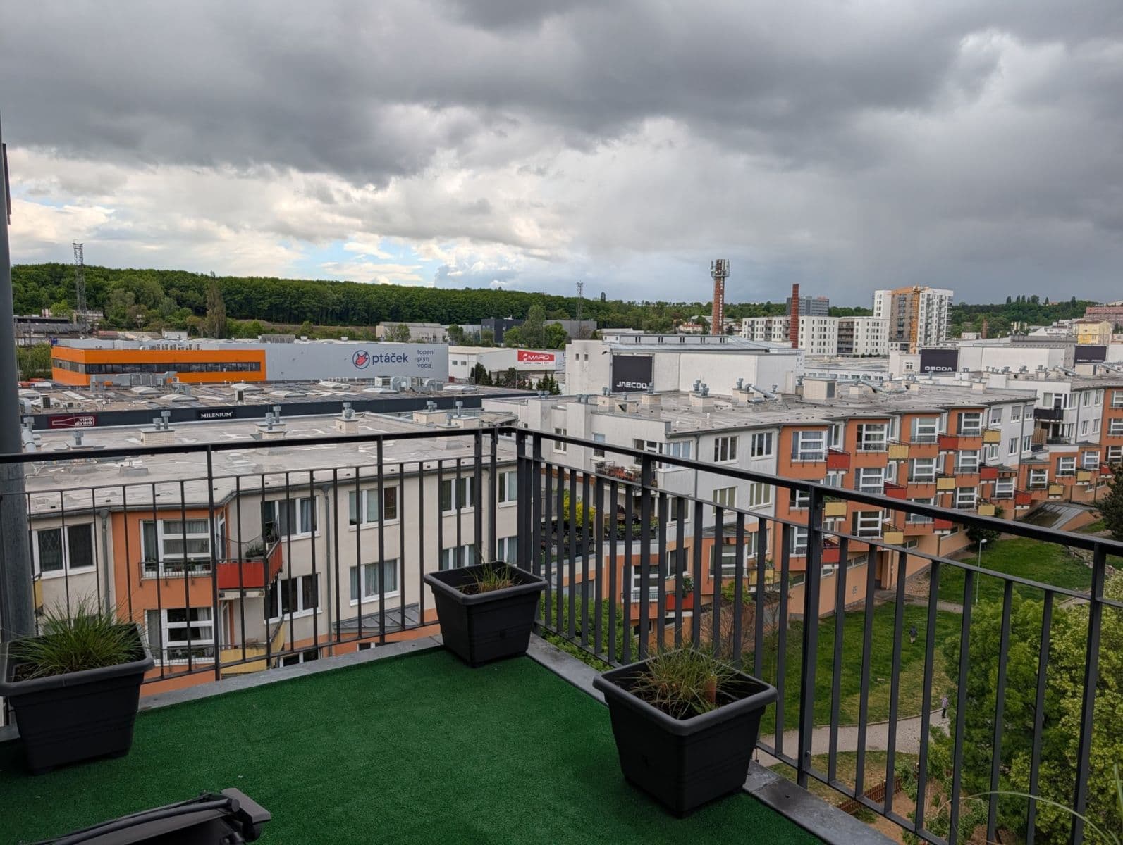 2 bedroom with open-plan kitchen flat to rent, 63 m², Pod Harfou, Prague, Prague 2 bedroom with open-plan kitchen flat to rent, 63 m², Pod Harfou, Prague, Prague