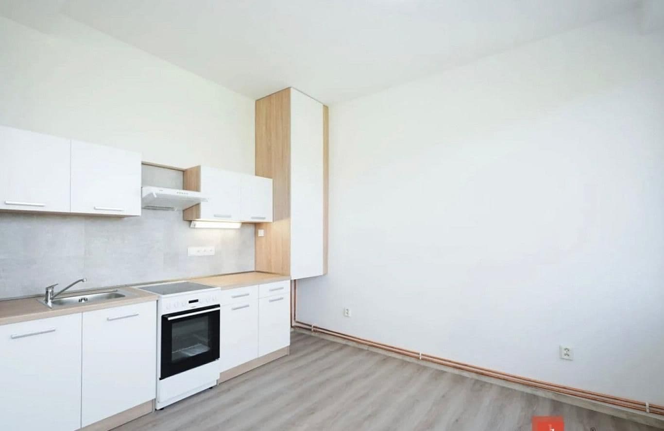 1 bedroom with open-plan kitchen flat to rent, 50 m², Mlékojedy, Ústecký Region 1 bedroom with open-plan kitchen flat to rent, 50 m², Mlékojedy, Ústecký Region