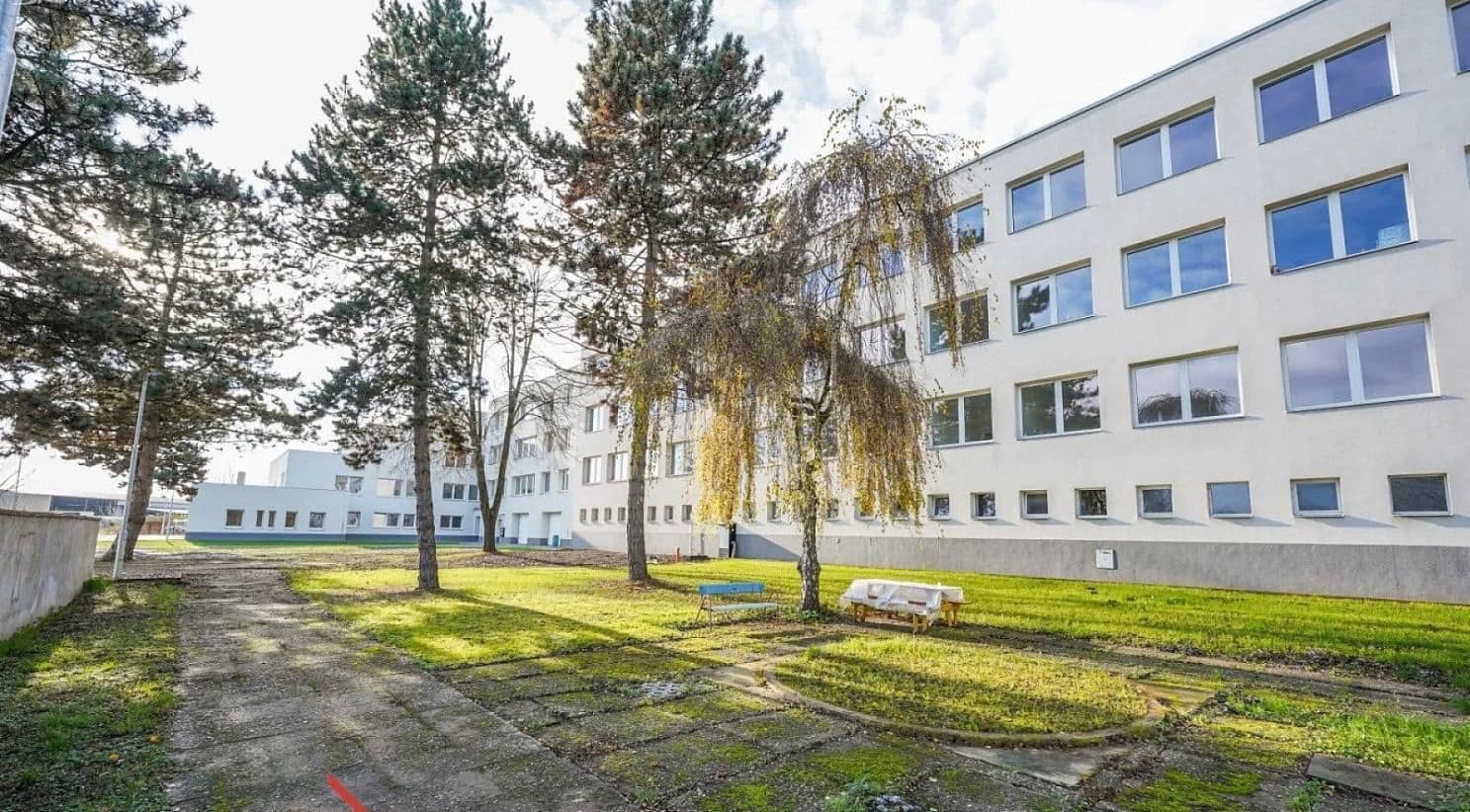 1 bedroom with open-plan kitchen flat to rent, 50 m², Mlékojedy, Ústecký Region 1 bedroom with open-plan kitchen flat to rent, 50 m², Mlékojedy, Ústecký Region
