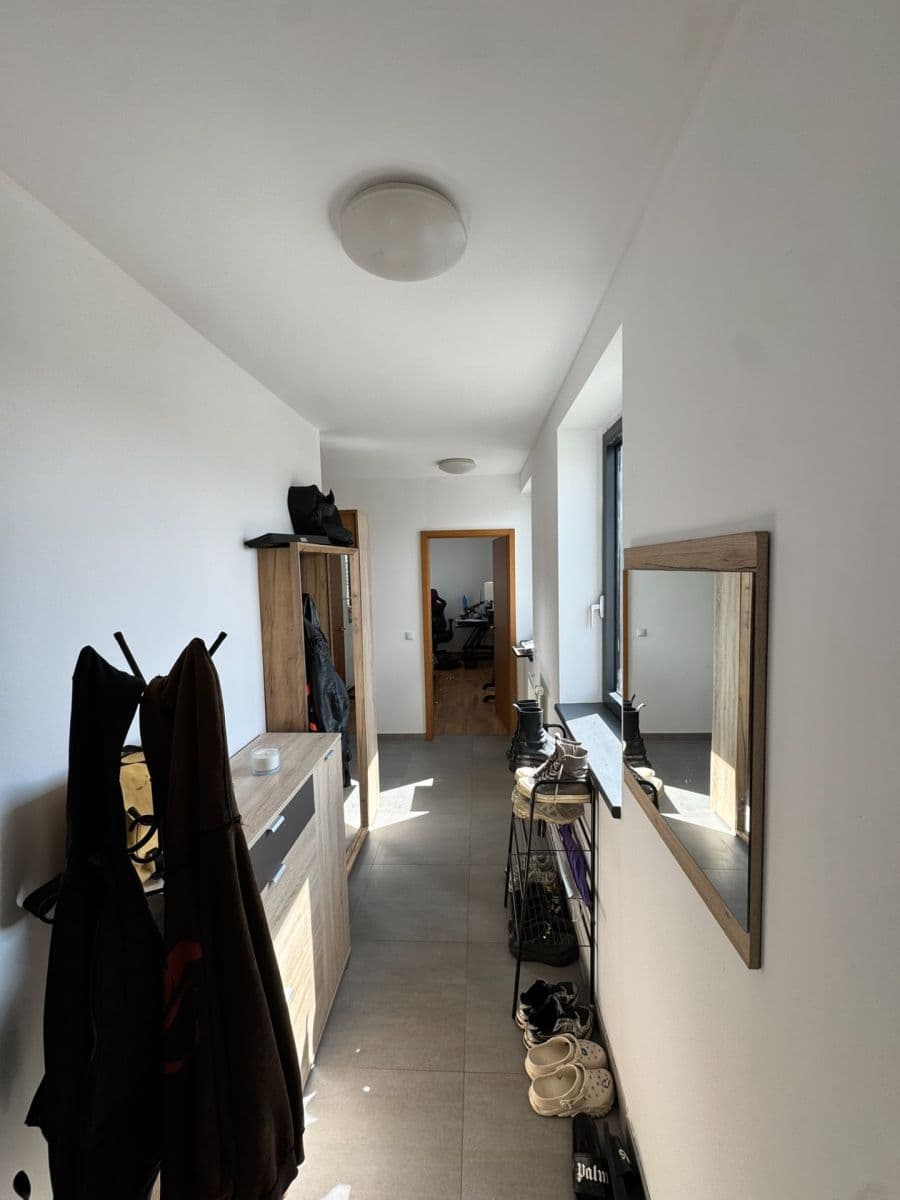 2 bedroom with open-plan kitchen flat to rent, 85 m², Argentinská, Prague, Prague 2 bedroom with open-plan kitchen flat to rent, 85 m², Argentinská, Prague, Prague