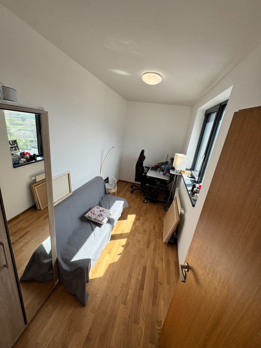 2 bedroom with open-plan kitchen flat to rent, 85 m², Argentinská, Prague, Prague 2 bedroom with open-plan kitchen flat to rent, 85 m², Argentinská, Prague, Prague