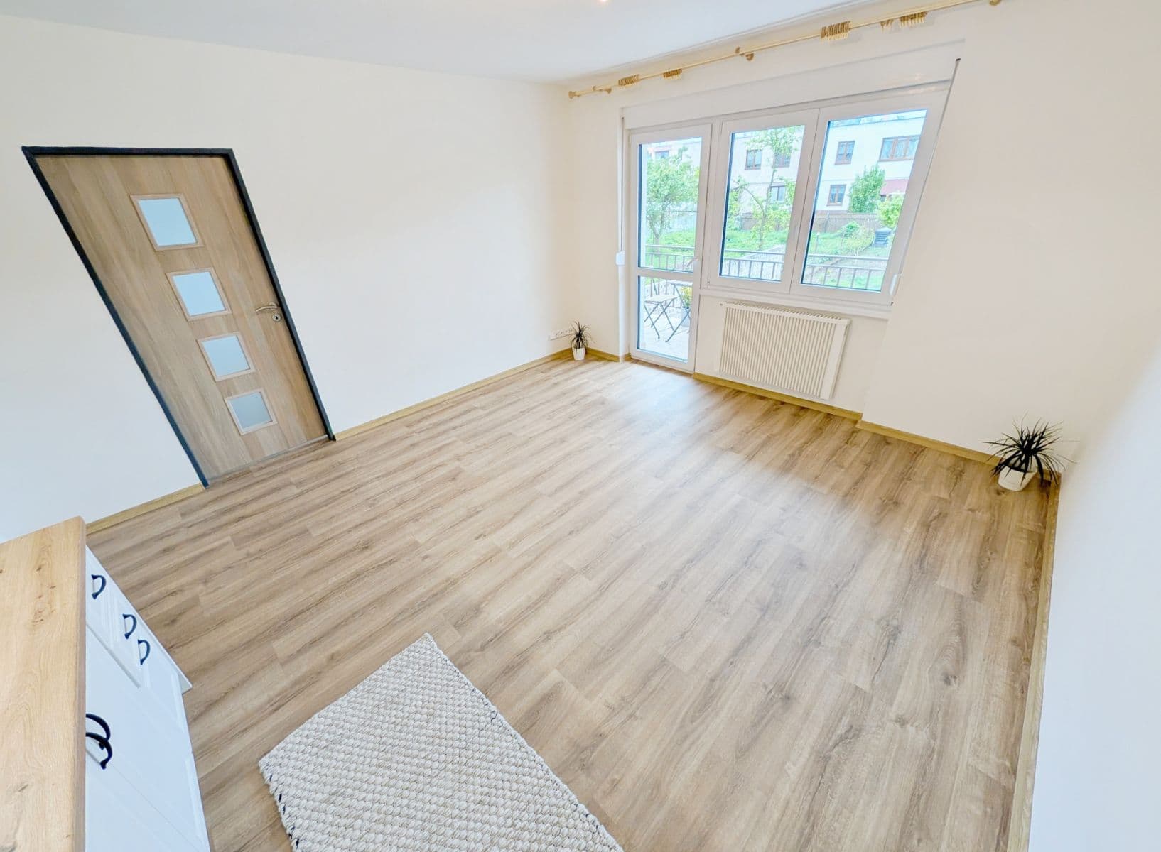 2 bedroom with open-plan kitchen flat to rent, 65 m², U Švédské kaple, Opava, Moravskoslezský Region 2 bedroom with open-plan kitchen flat to rent, 65 m², U Švédské kaple, Opava, Moravskoslezský Region