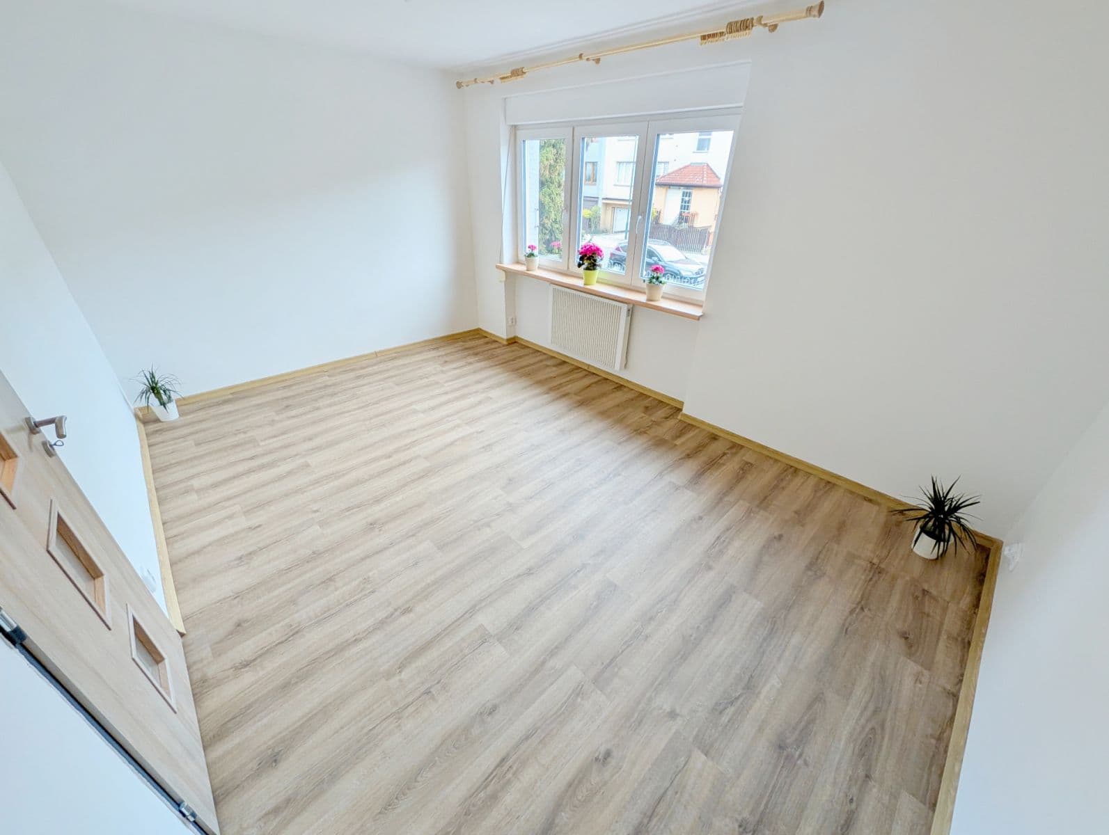 2 bedroom with open-plan kitchen flat to rent, 65 m², U Švédské kaple, Opava, Moravskoslezský Region 2 bedroom with open-plan kitchen flat to rent, 65 m², U Švédské kaple, Opava, Moravskoslezský Region