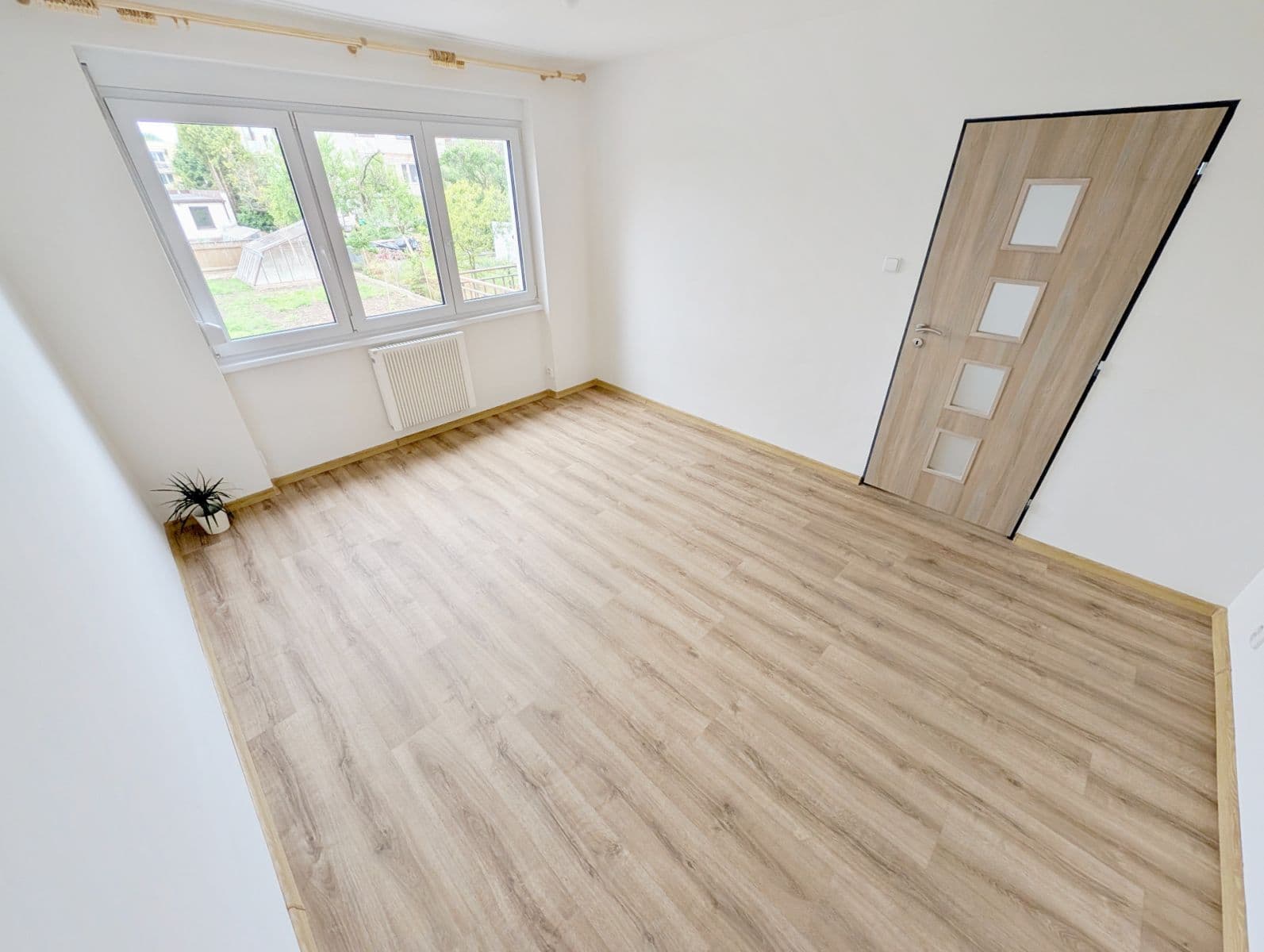 2 bedroom with open-plan kitchen flat to rent, 65 m², U Švédské kaple, Opava, Moravskoslezský Region 2 bedroom with open-plan kitchen flat to rent, 65 m², U Švédské kaple, Opava, Moravskoslezský Region