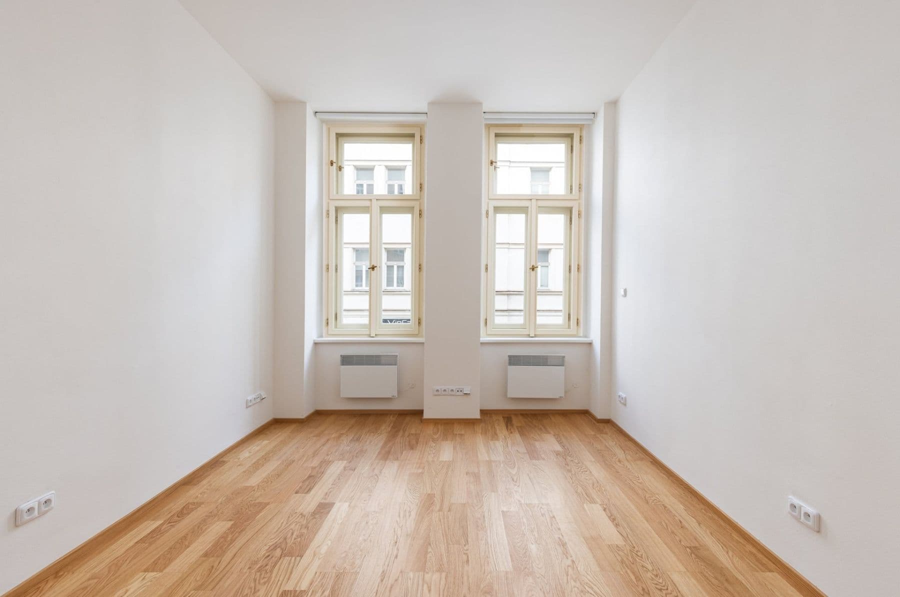 Studio flat to rent, 29 m², Seifertova, Prague, Prague Studio flat to rent, 29 m², Seifertova, Prague, Prague