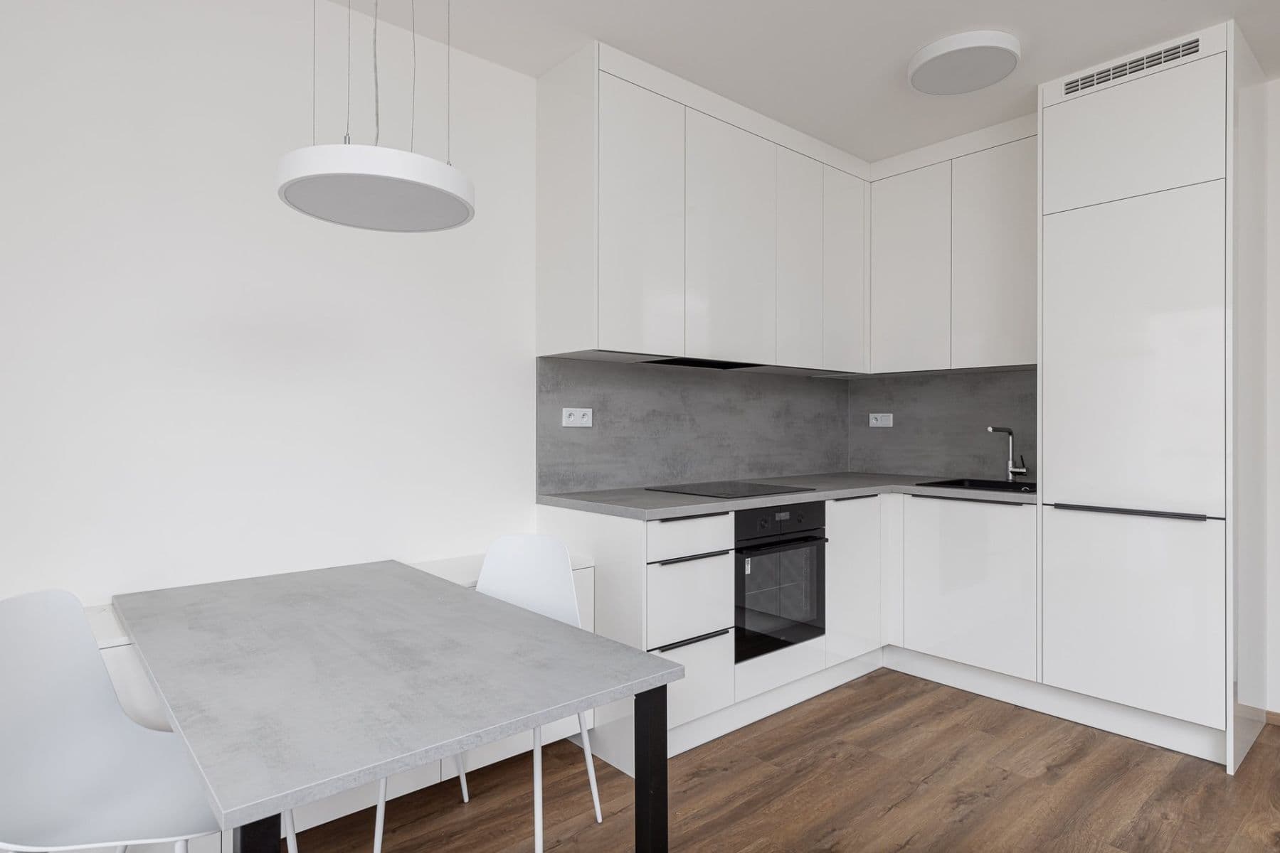 Studio flat to rent, 35 m², Hodkovická, Prague, Prague Studio flat to rent, 35 m², Hodkovická, Prague, Prague