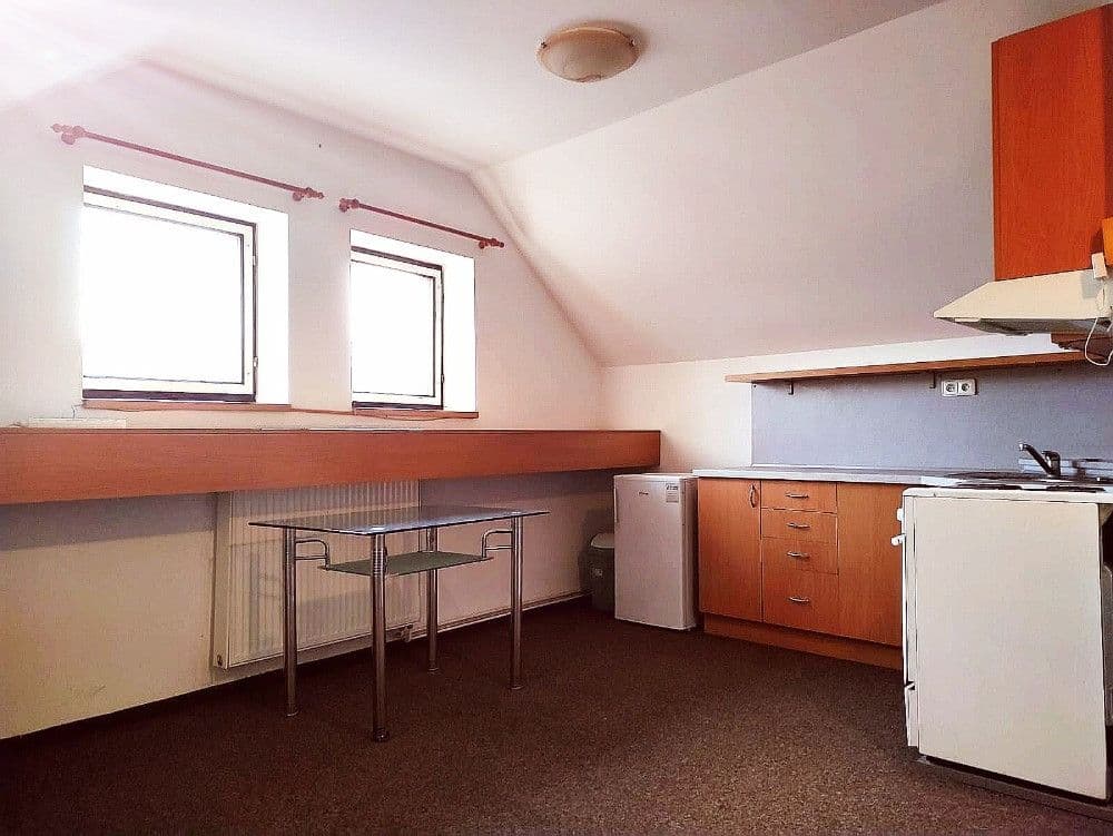 Studio flat to rent, 31 m², Na Gruntech, Zlín, Zlínský Region Studio flat to rent, 31 m², Na Gruntech, Zlín, Zlínský Region