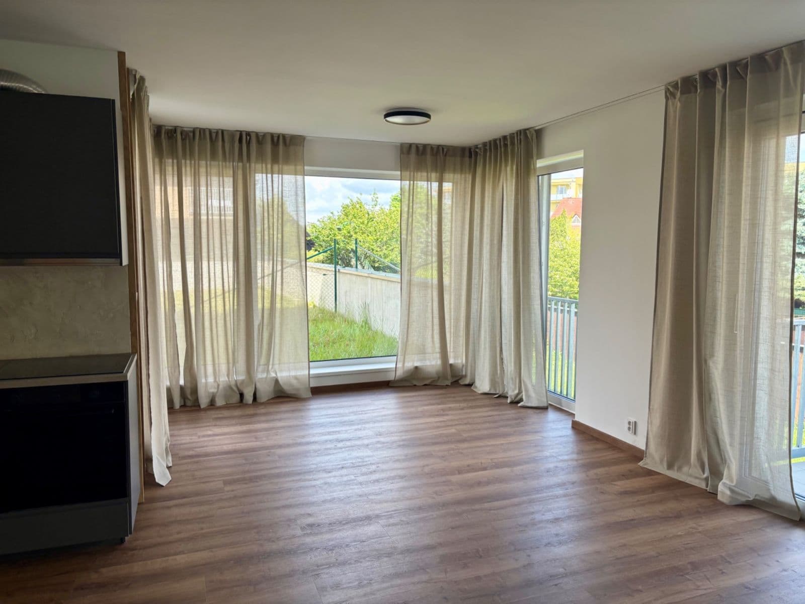 1 bedroom with open-plan kitchen flat to rent, 58 m², Loudova, Olomouc, Olomoucký Region 1 bedroom with open-plan kitchen flat to rent, 58 m², Loudova, Olomouc, Olomoucký Region