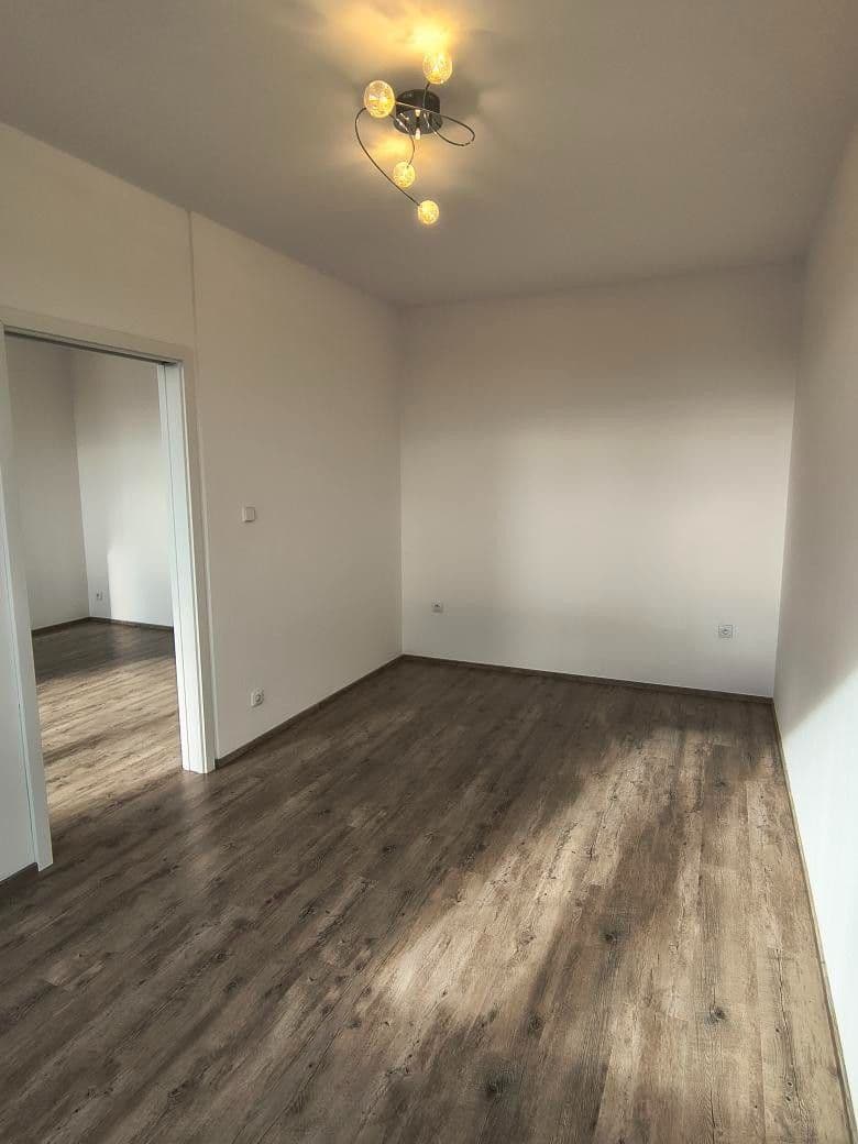 1 bedroom with open-plan kitchen flat to rent, 56 m², Kardausova, Prague, Prague 1 bedroom with open-plan kitchen flat to rent, 56 m², Kardausova, Prague, Prague