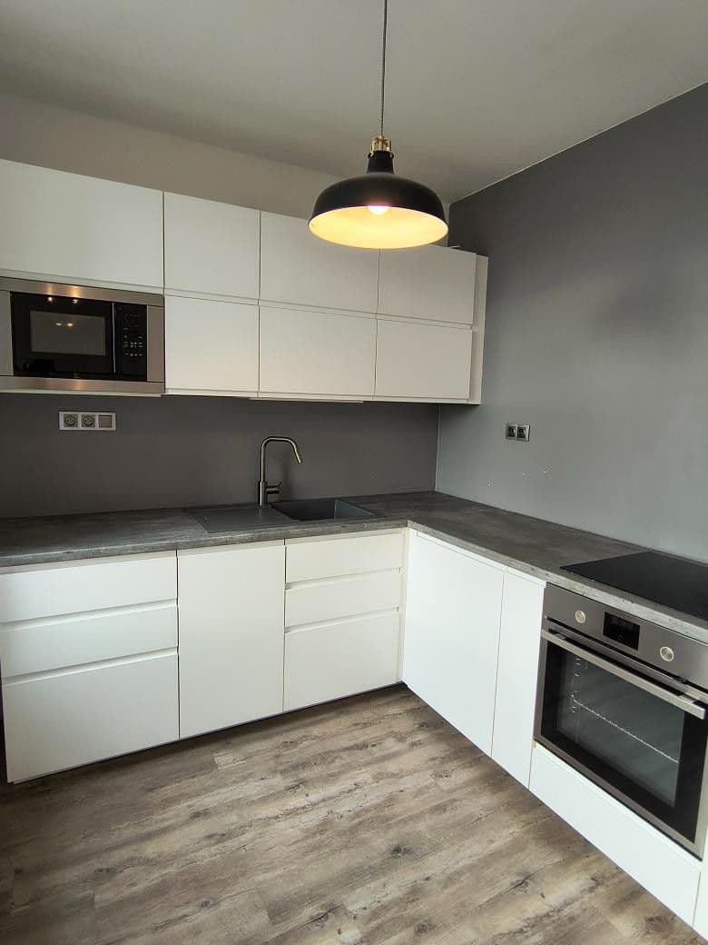 1 bedroom with open-plan kitchen flat to rent, 56 m², Kardausova, Prague, Prague 1 bedroom with open-plan kitchen flat to rent, 56 m², Kardausova, Prague, Prague