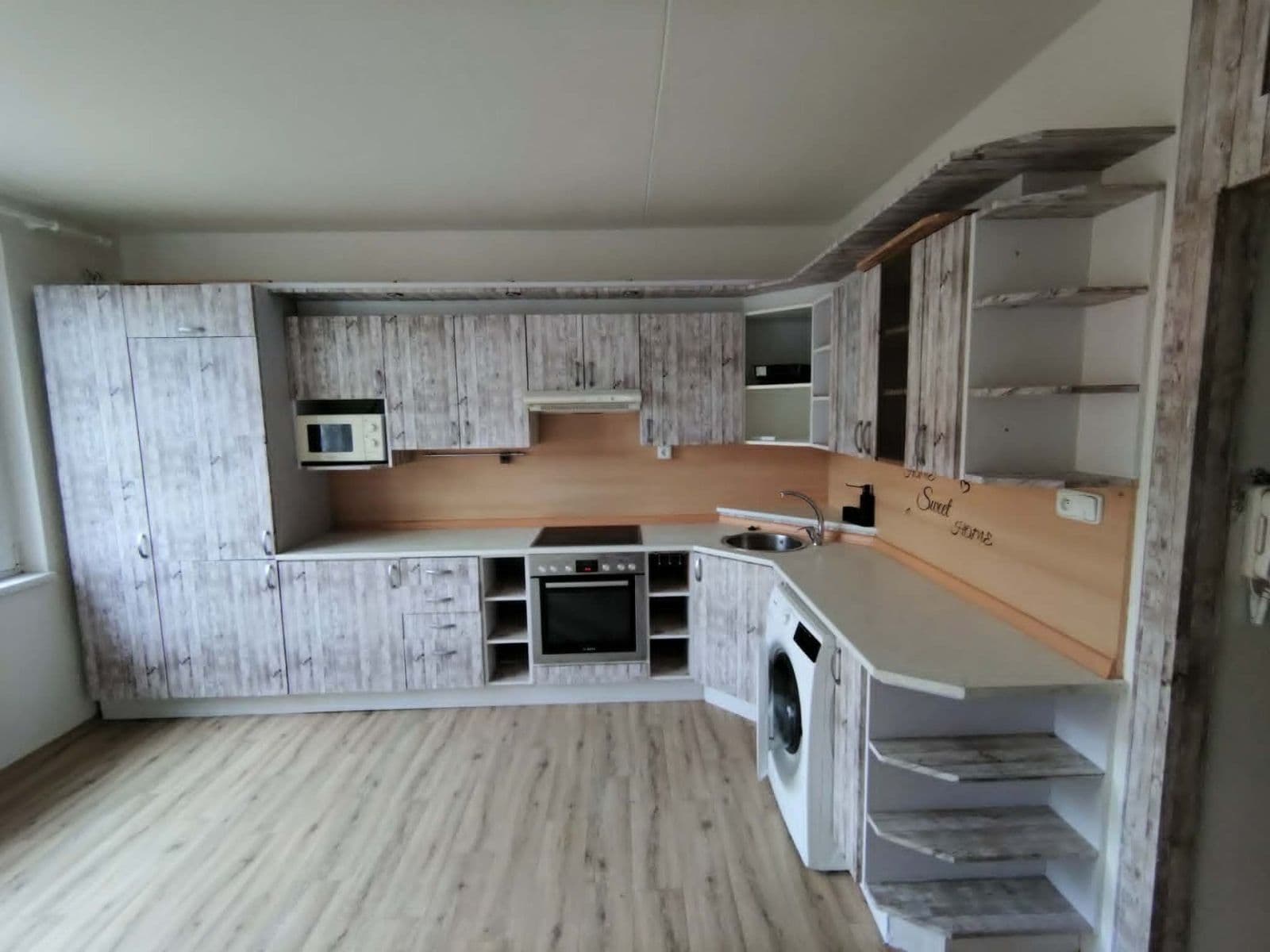 1 bedroom flat to rent, 37 m², Křivoklátská, Nové Strašecí, Středočeský Region 1 bedroom flat to rent, 37 m², Křivoklátská, Nové Strašecí, Středočeský Region