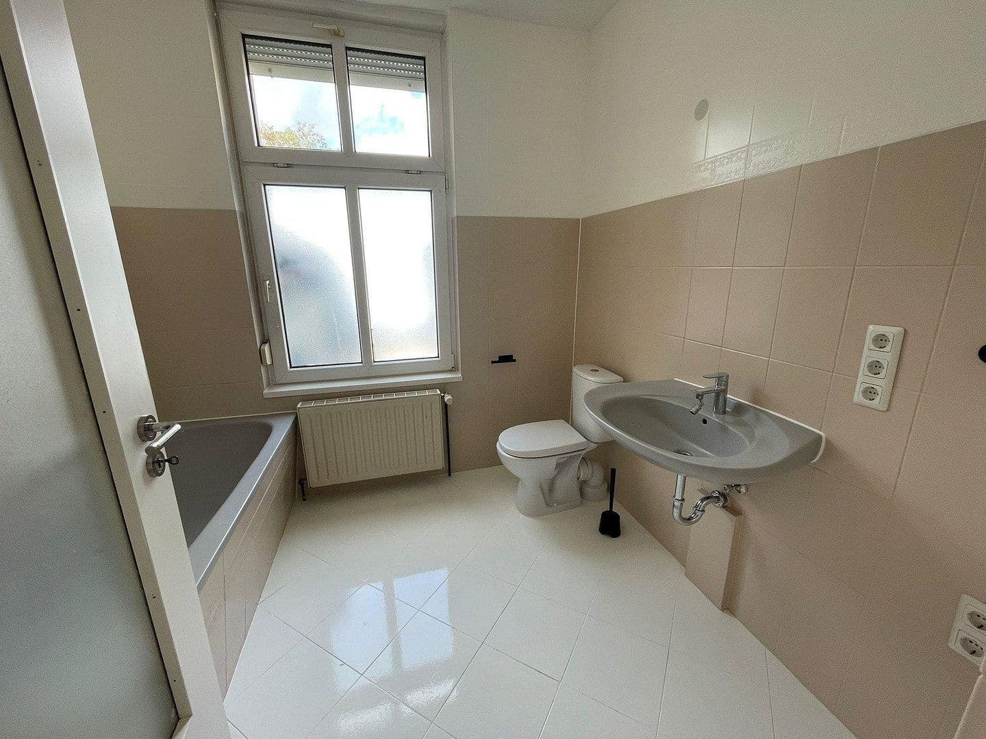4 bedroom flat to rent, 132 m², Kemnitzer Str. 23, Werder (Havel), Brandenburg 4 bedroom flat to rent, 132 m², Kemnitzer Str. 23, Werder (Havel), Brandenburg