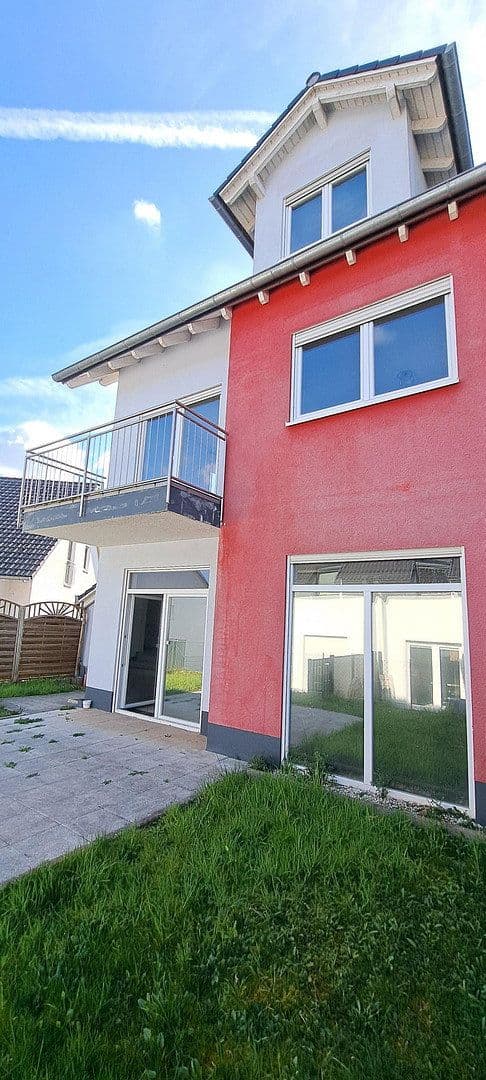 house for sale, 173 m², Carl-Jacob-Strasse 13, Kaiserslautern-Erfenbach, Rhineland-Palatinate house for sale, 173 m², Carl-Jacob-Strasse 13, Kaiserslautern-Erfenbach, Rhineland-Palatinate