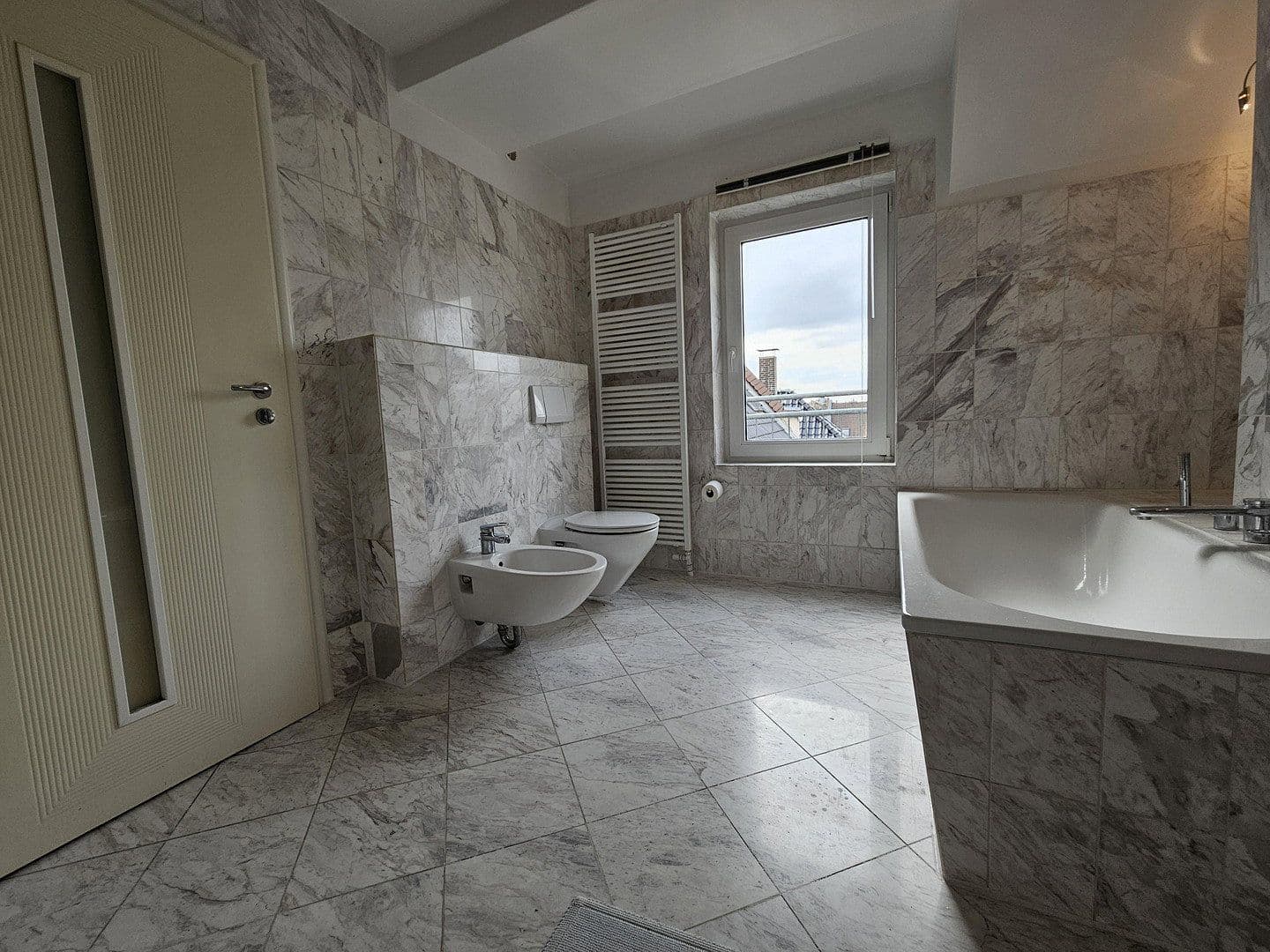 2 bedroom with open-plan kitchen flat for sale, 107 m², Frankfurt, Hesse 2 bedroom with open-plan kitchen flat for sale, 107 m², Frankfurt, Hesse