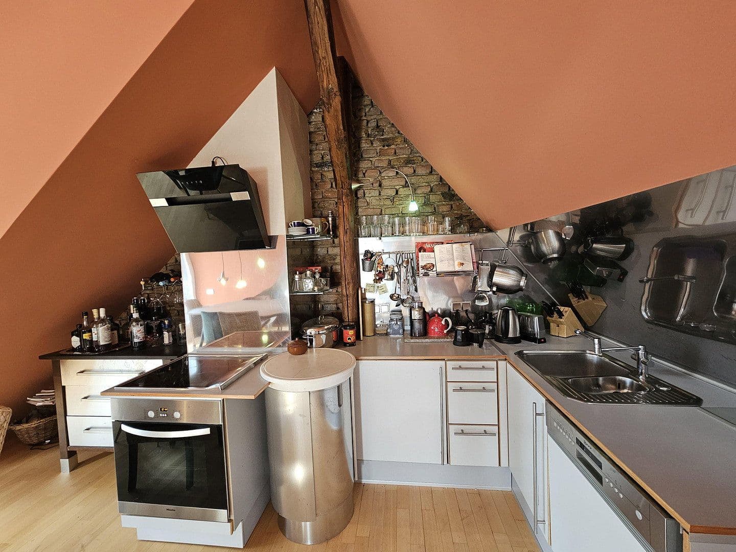 2 bedroom with open-plan kitchen flat for sale, 107 m², Frankfurt, Hesse 2 bedroom with open-plan kitchen flat for sale, 107 m², Frankfurt, Hesse