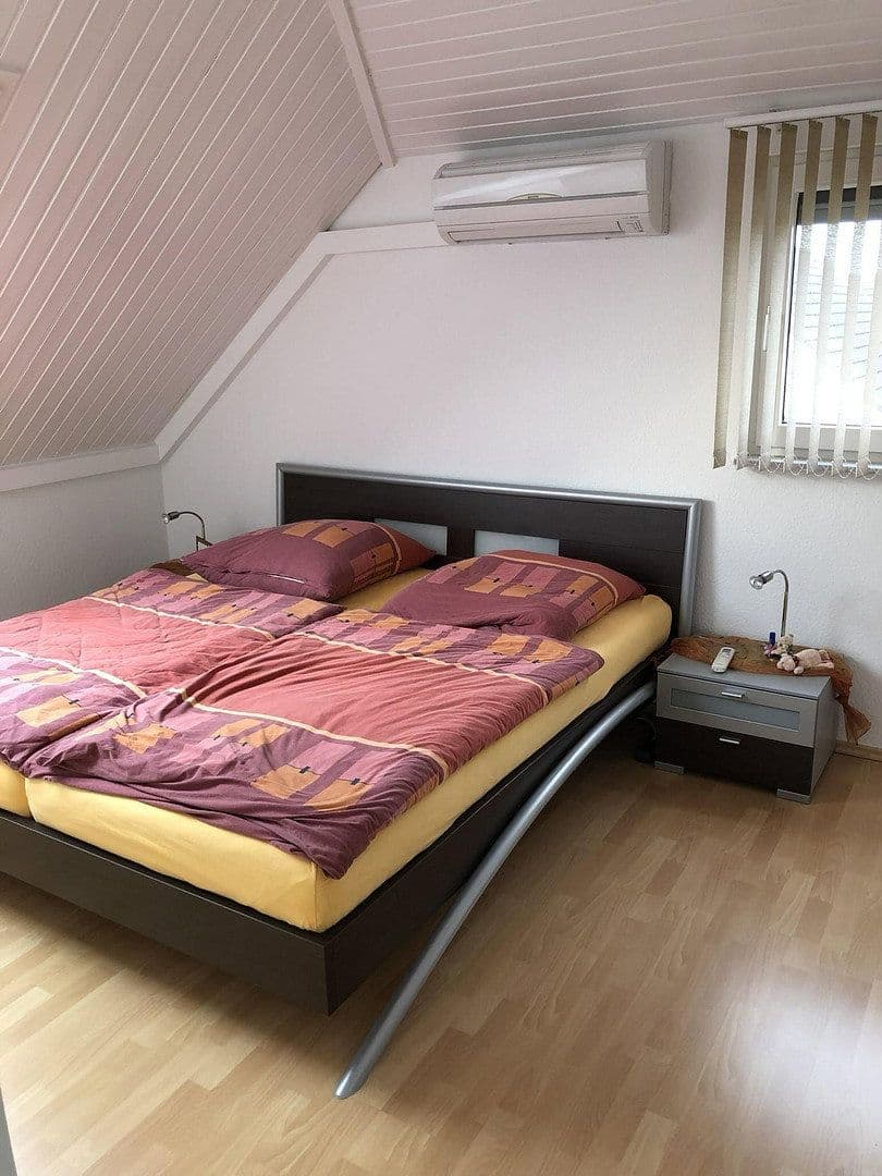 3 bedroom flat to rent, 95 m², Zeithstraße 136, Neunkirchen-Seelscheid, North Rhine-Westphalia 3 bedroom flat to rent, 95 m², Zeithstraße 136, Neunkirchen-Seelscheid, North Rhine-Westphalia