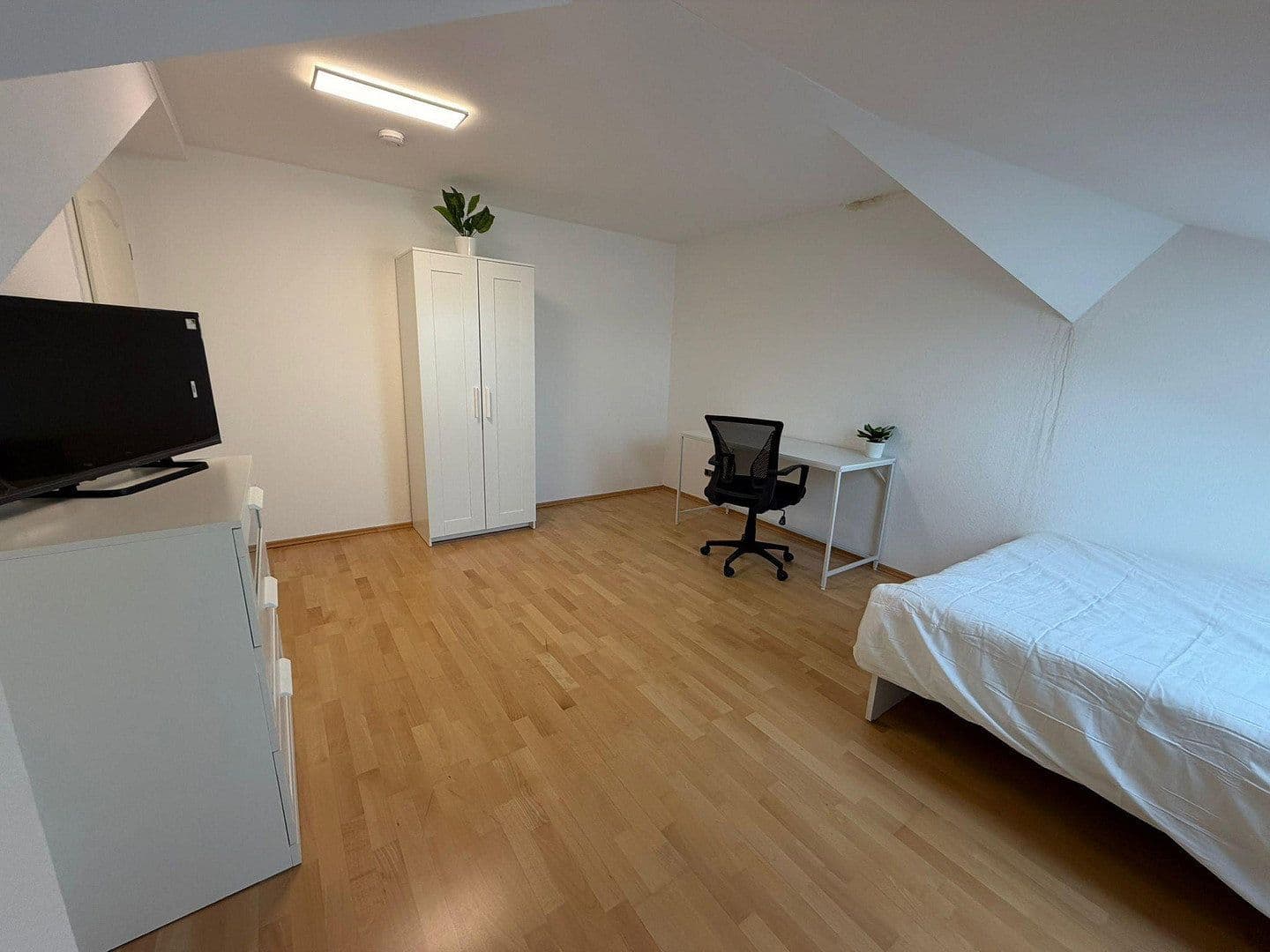 1 bedroom flat to rent, 297 m², Wörthstraße 1B, Bamberg, Bavaria 1 bedroom flat to rent, 297 m², Wörthstraße 1B, Bamberg, Bavaria