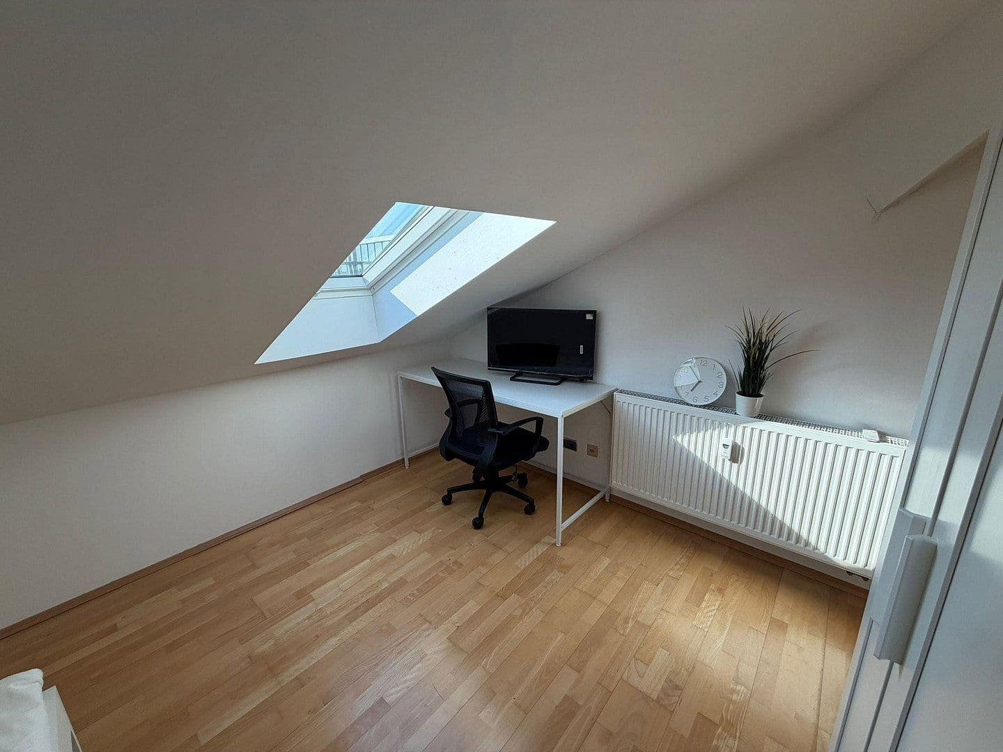 1 bedroom flat to rent, 297 m², Wörthstraße 1B, Bamberg, Bavaria 1 bedroom flat to rent, 297 m², Wörthstraße 1B, Bamberg, Bavaria