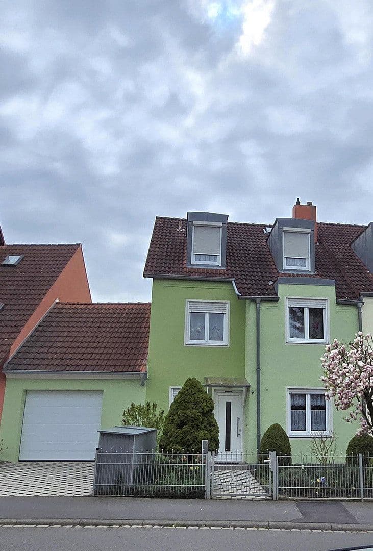 house for sale, 130 m², Würzburg, Bavaria house for sale, 130 m², Würzburg, Bavaria