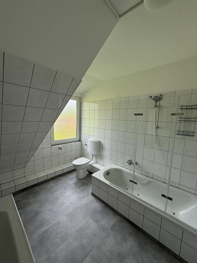 3 bedroom flat to rent, 73 m², Schaphuser Straße 15, Bremen, Bremen 3 bedroom flat to rent, 73 m², Schaphuser Straße 15, Bremen, Bremen