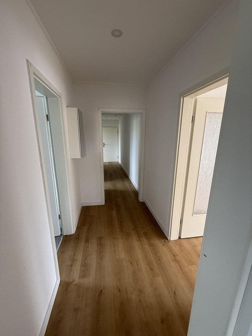 3 bedroom flat to rent, 73 m², Schaphuser Straße 15, Bremen, Bremen 3 bedroom flat to rent, 73 m², Schaphuser Straße 15, Bremen, Bremen