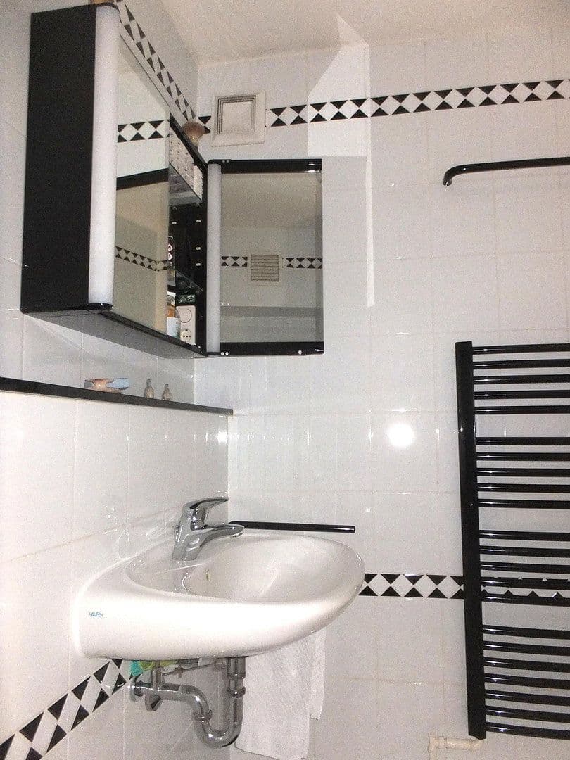 1 bedroom with open-plan kitchen flat for sale, 64 m², Freiberg am Neckar, Baden-Württemberg 1 bedroom with open-plan kitchen flat for sale, 64 m², Freiberg am Neckar, Baden-Württemberg