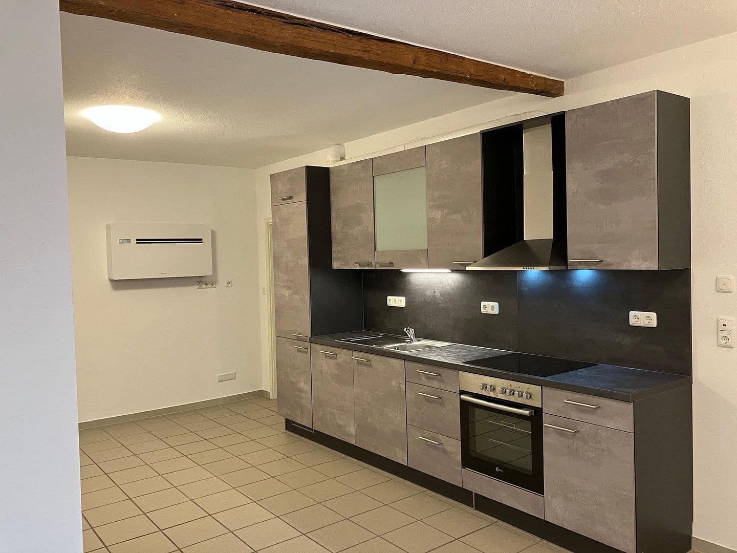 3 bedroom flat to rent, 90 m², Bahnhofstraße 47, Groß-Bieberau, Hesse 3 bedroom flat to rent, 90 m², Bahnhofstraße 47, Groß-Bieberau, Hesse