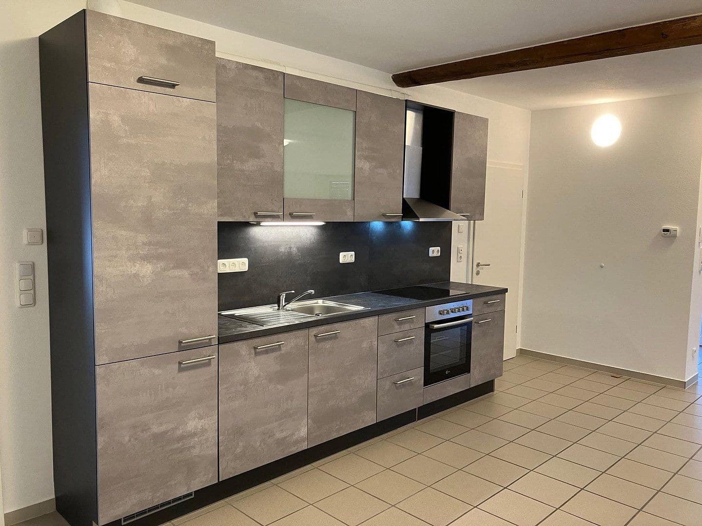 3 bedroom flat to rent, 90 m², Bahnhofstraße 47, Groß-Bieberau, Hesse 3 bedroom flat to rent, 90 m², Bahnhofstraße 47, Groß-Bieberau, Hesse