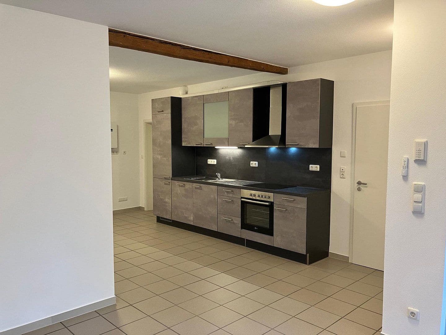 3 bedroom flat to rent, 90 m², Bahnhofstraße 47, Groß-Bieberau, Hesse 3 bedroom flat to rent, 90 m², Bahnhofstraße 47, Groß-Bieberau, Hesse