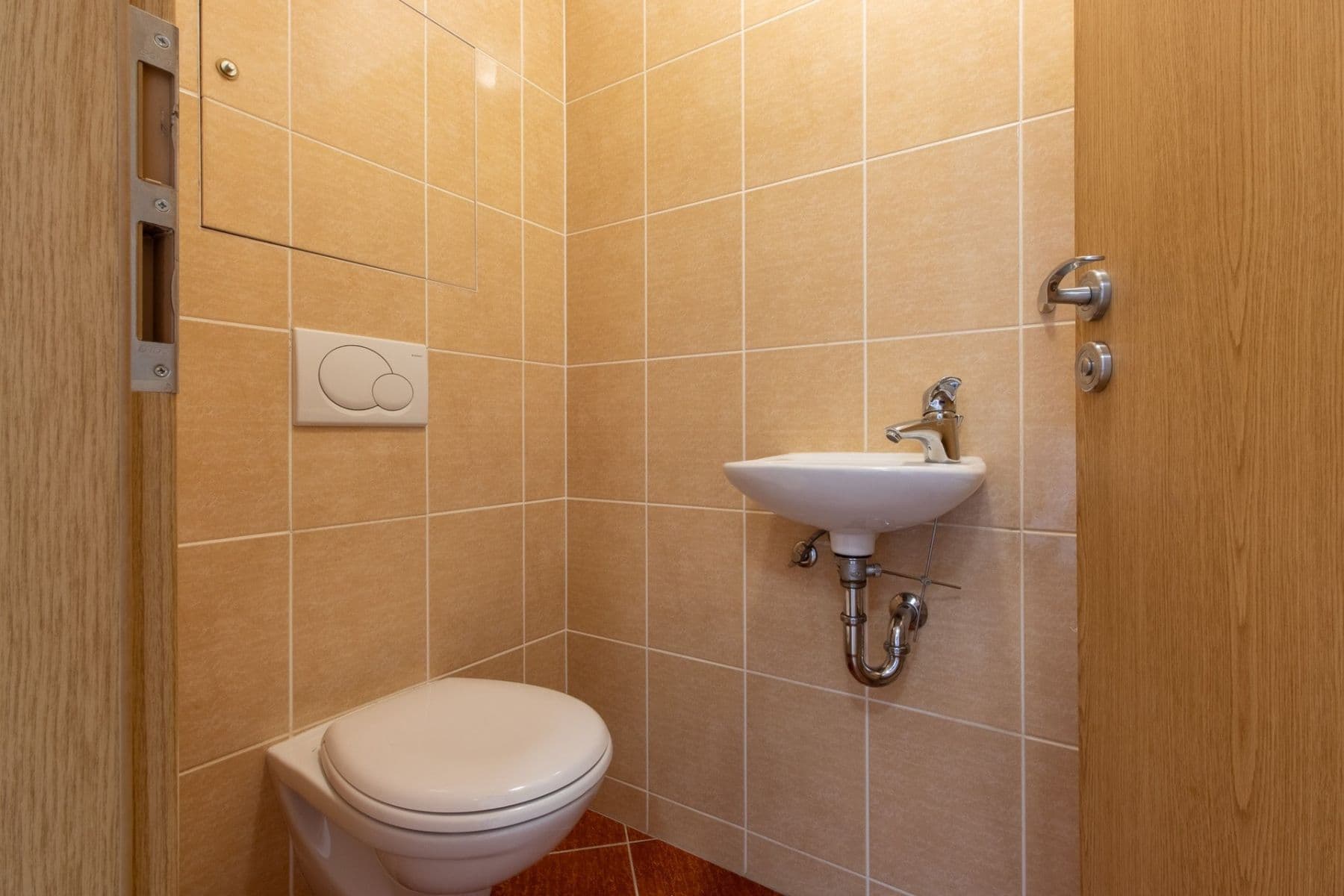 1 bedroom with open-plan kitchen flat to rent, 50 m², Pískařská, Prague, Prague 1 bedroom with open-plan kitchen flat to rent, 50 m², Pískařská, Prague, Prague