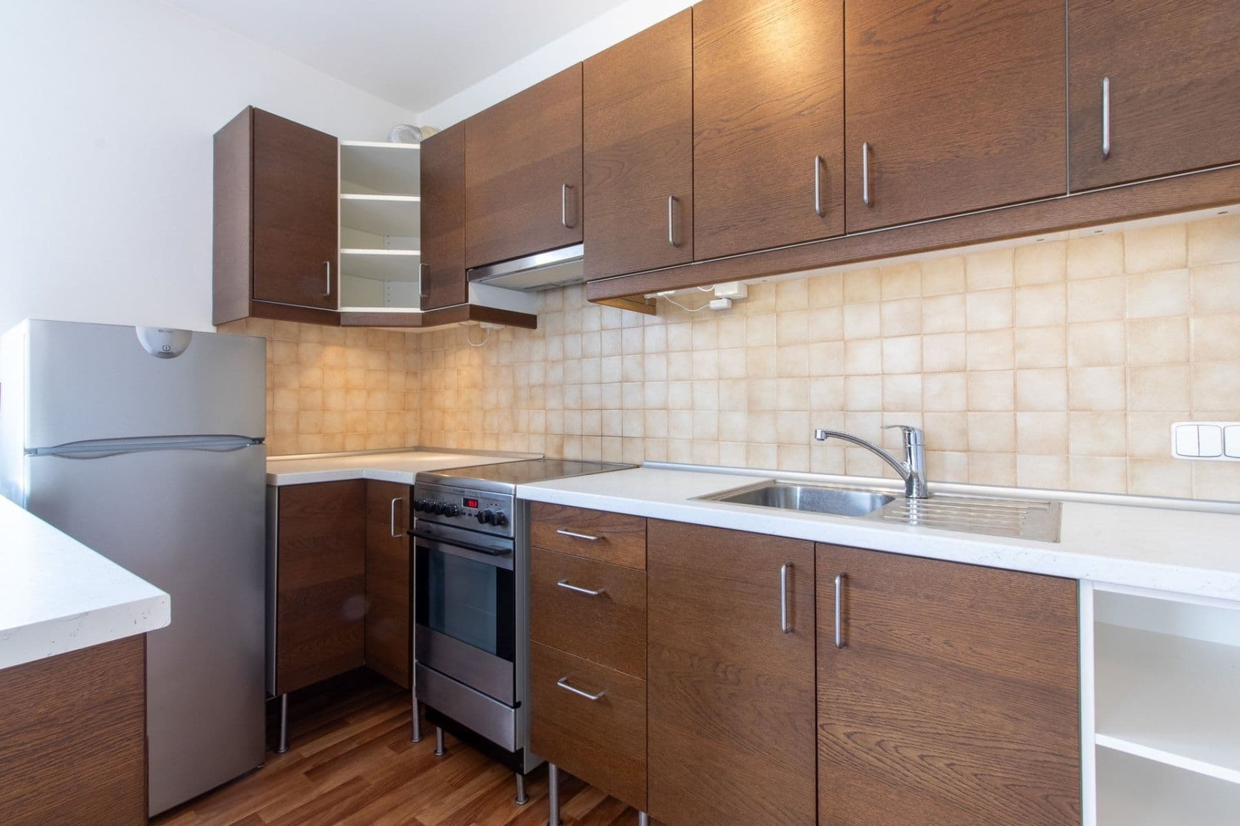 1 bedroom with open-plan kitchen flat to rent, 50 m², Pískařská, Prague, Prague 1 bedroom with open-plan kitchen flat to rent, 50 m², Pískařská, Prague, Prague