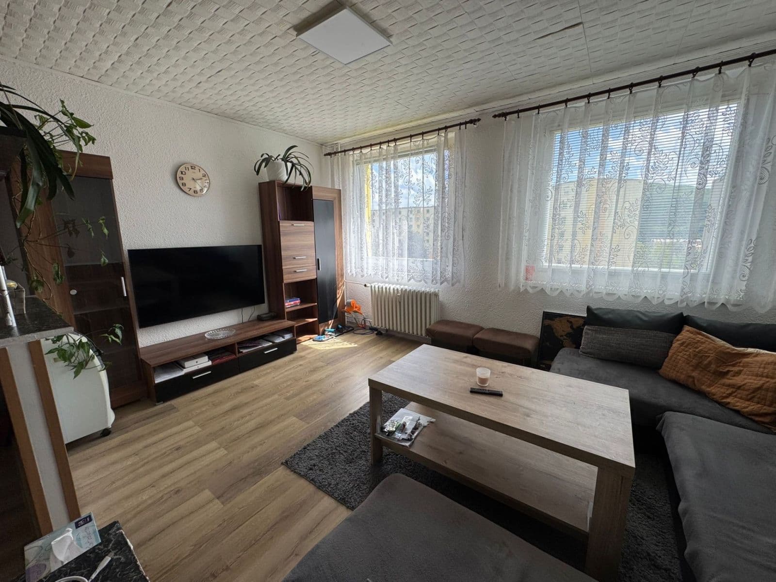 1 bedroom with open-plan kitchen flat to rent, 48 m², Žežická, Ústí nad Labem, Ústecký Region 1 bedroom with open-plan kitchen flat to rent, 48 m², Žežická, Ústí nad Labem, Ústecký Region