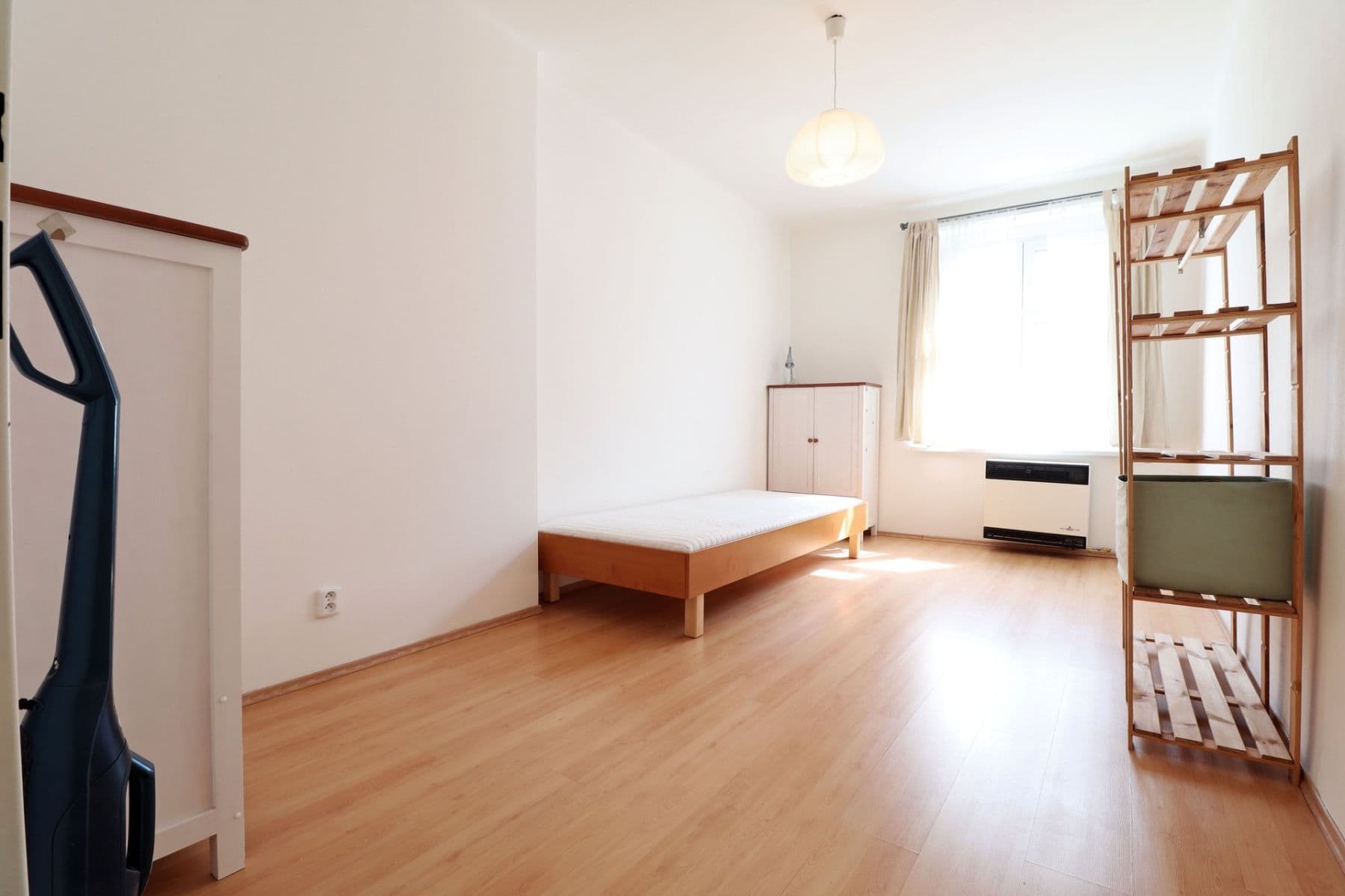 1 bedroom with open-plan kitchen flat to rent, 40 m², Buchovcova, Prague, Prague 1 bedroom with open-plan kitchen flat to rent, 40 m², Buchovcova, Prague, Prague