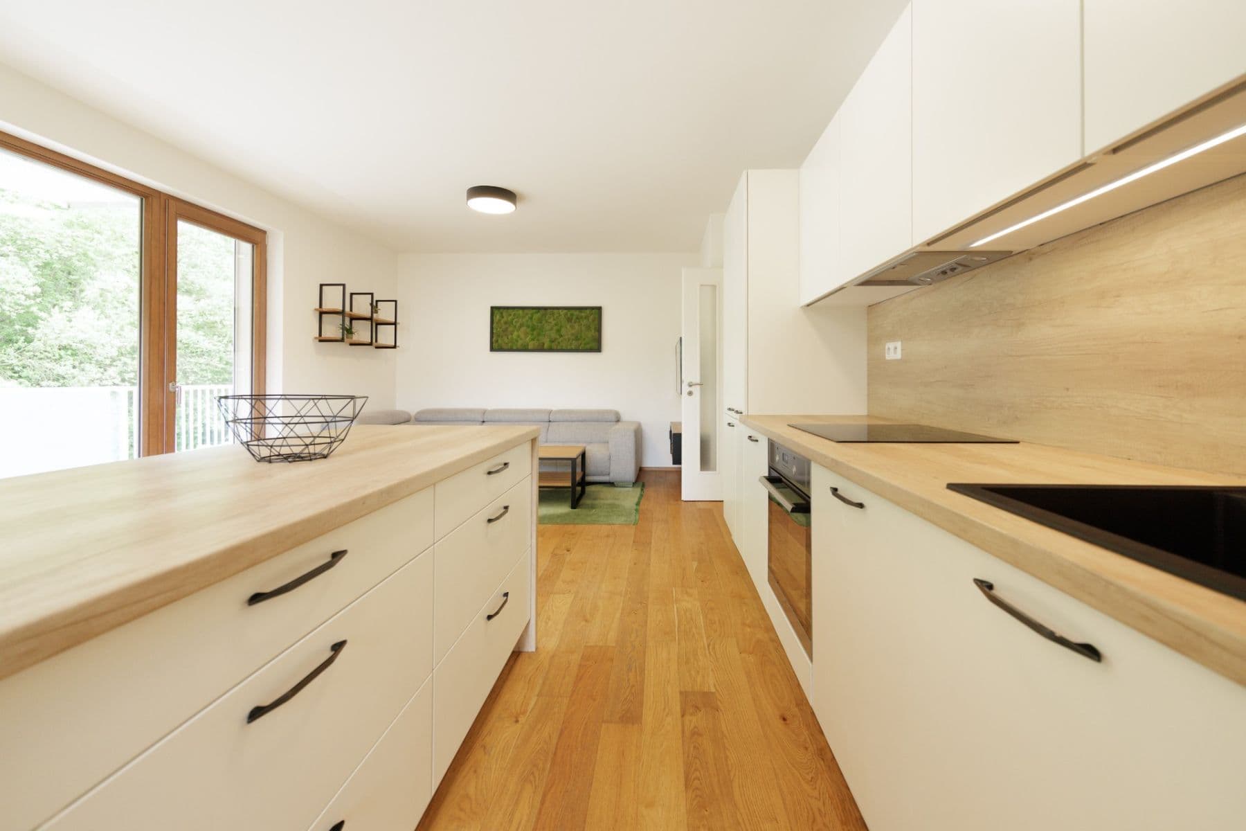 2 bedroom with open-plan kitchen flat to rent, 83 m², Naskové, Prague, Prague 2 bedroom with open-plan kitchen flat to rent, 83 m², Naskové, Prague, Prague