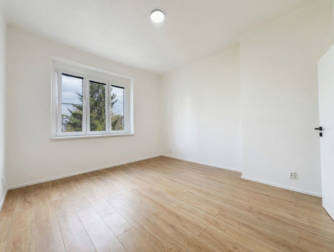 1 bedroom with open-plan kitchen flat for sale, 43 m², M. J. Lermontova, Prague, Prague 1 bedroom with open-plan kitchen flat for sale, 43 m², M. J. Lermontova, Prague, Prague