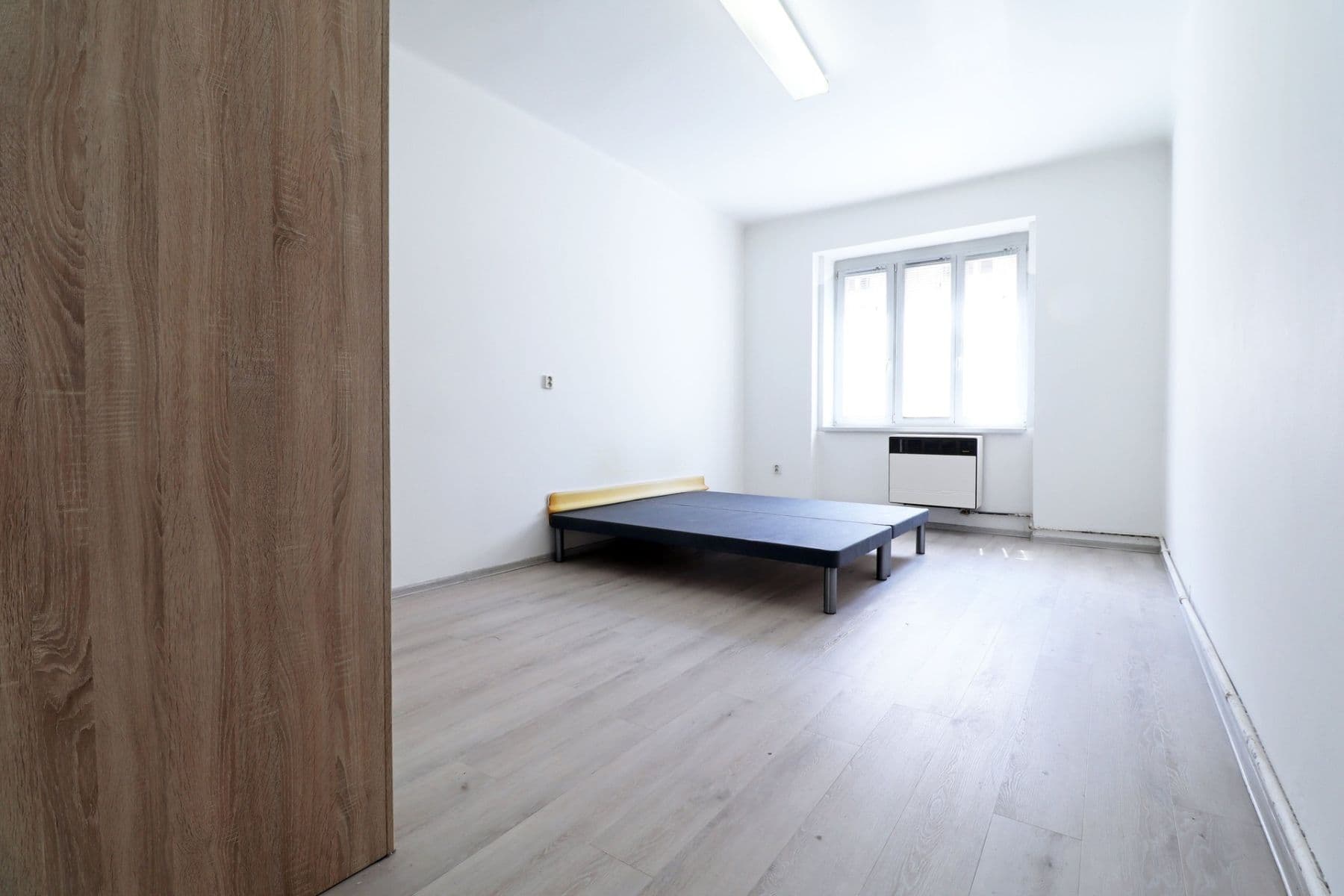 1 bedroom flat to rent, 44 m², Husinecká, Prague, Prague 1 bedroom flat to rent, 44 m², Husinecká, Prague, Prague