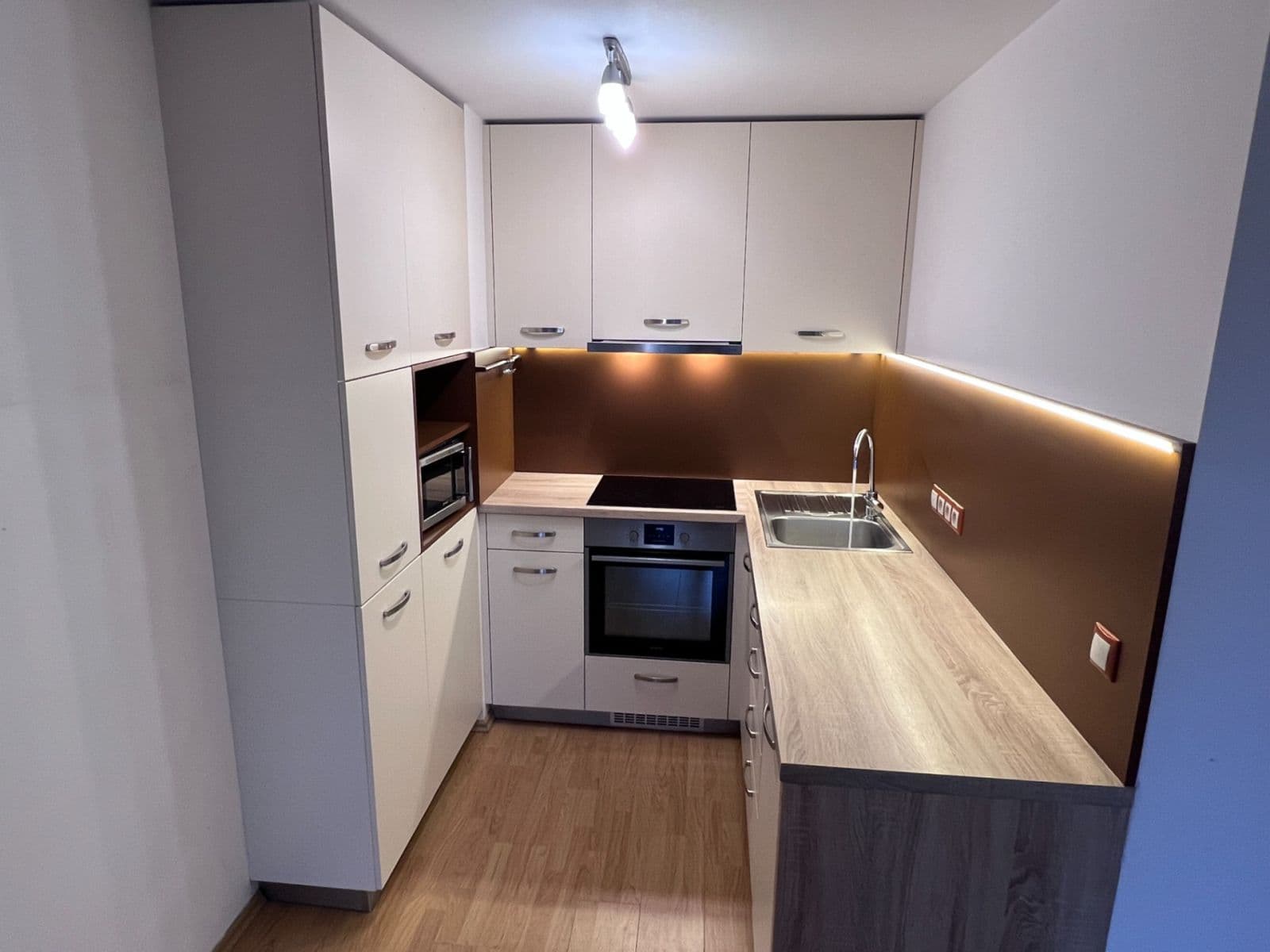 1 bedroom with open-plan kitchen flat to rent, 46 m², Golfová, Prague, Prague 1 bedroom with open-plan kitchen flat to rent, 46 m², Golfová, Prague, Prague