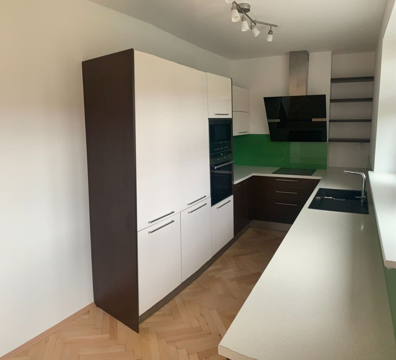 2 bedroom with open-plan kitchen flat for sale, 80 m², Čeljabinská, Prague, Prague 2 bedroom with open-plan kitchen flat for sale, 80 m², Čeljabinská, Prague, Prague