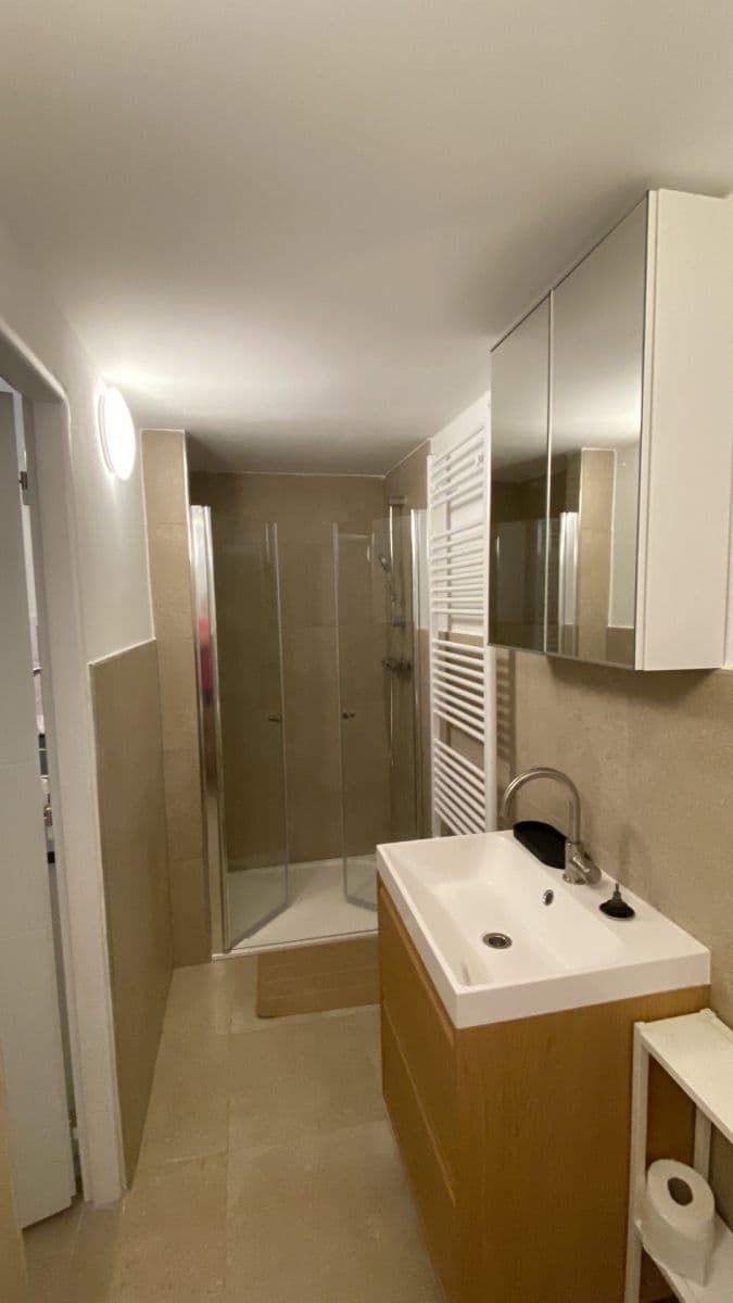 Studio flat to rent, 25 m², Československé armády, Slavkov u Brna, Jihomoravský Region Studio flat to rent, 25 m², Československé armády, Slavkov u Brna, Jihomoravský Region