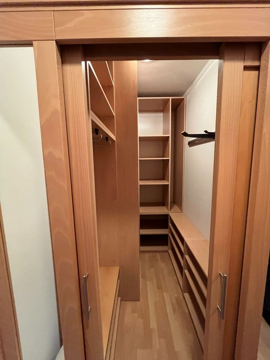 1 bedroom with open-plan kitchen flat to rent, 49 m², Dandova, Prague, Prague 1 bedroom with open-plan kitchen flat to rent, 49 m², Dandova, Prague, Prague