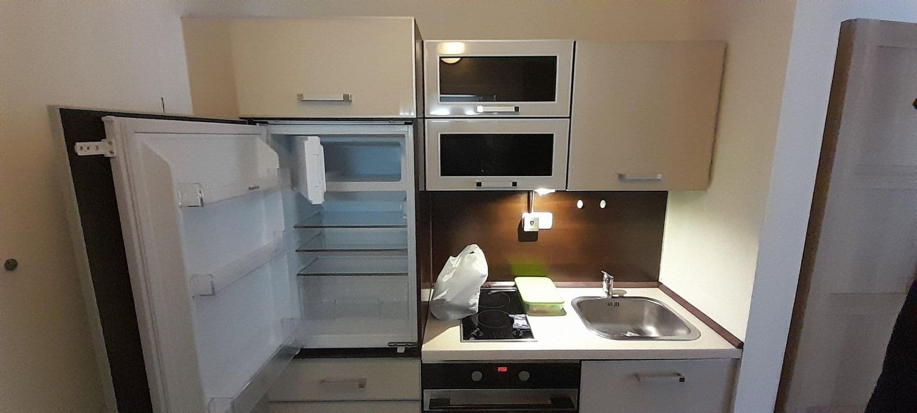 1 bedroom flat to rent, 24 m², An der Steinernen Bank 10, Pentling, Bavaria 1 bedroom flat to rent, 24 m², An der Steinernen Bank 10, Pentling, Bavaria