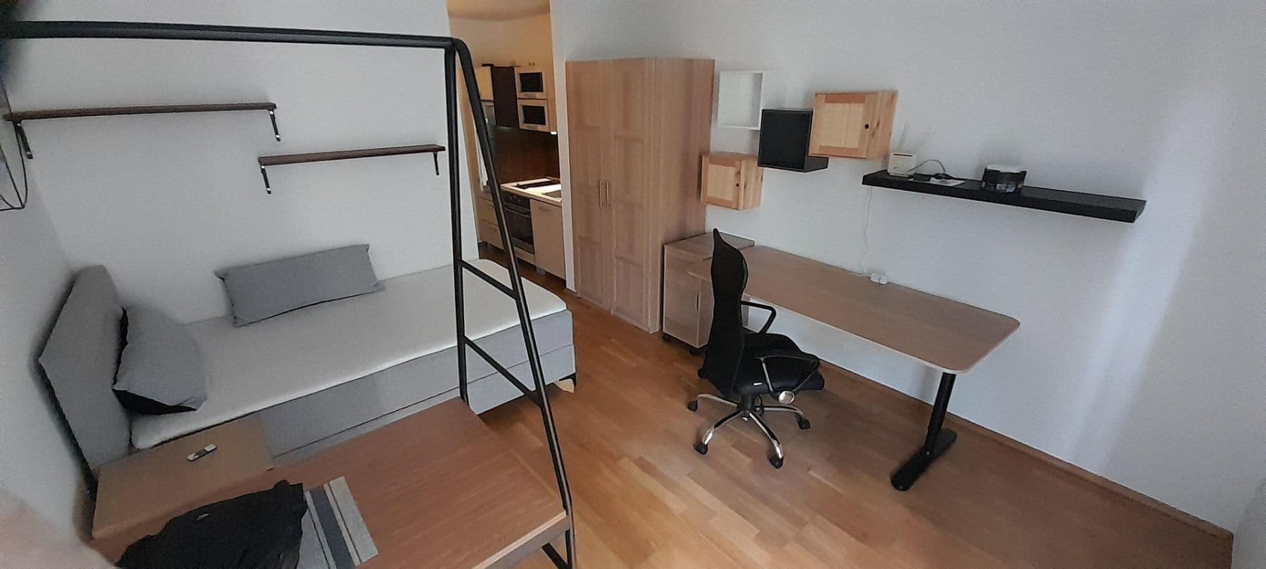 1 bedroom flat to rent, 24 m², An der Steinernen Bank 10, Pentling, Bavaria 1 bedroom flat to rent, 24 m², An der Steinernen Bank 10, Pentling, Bavaria