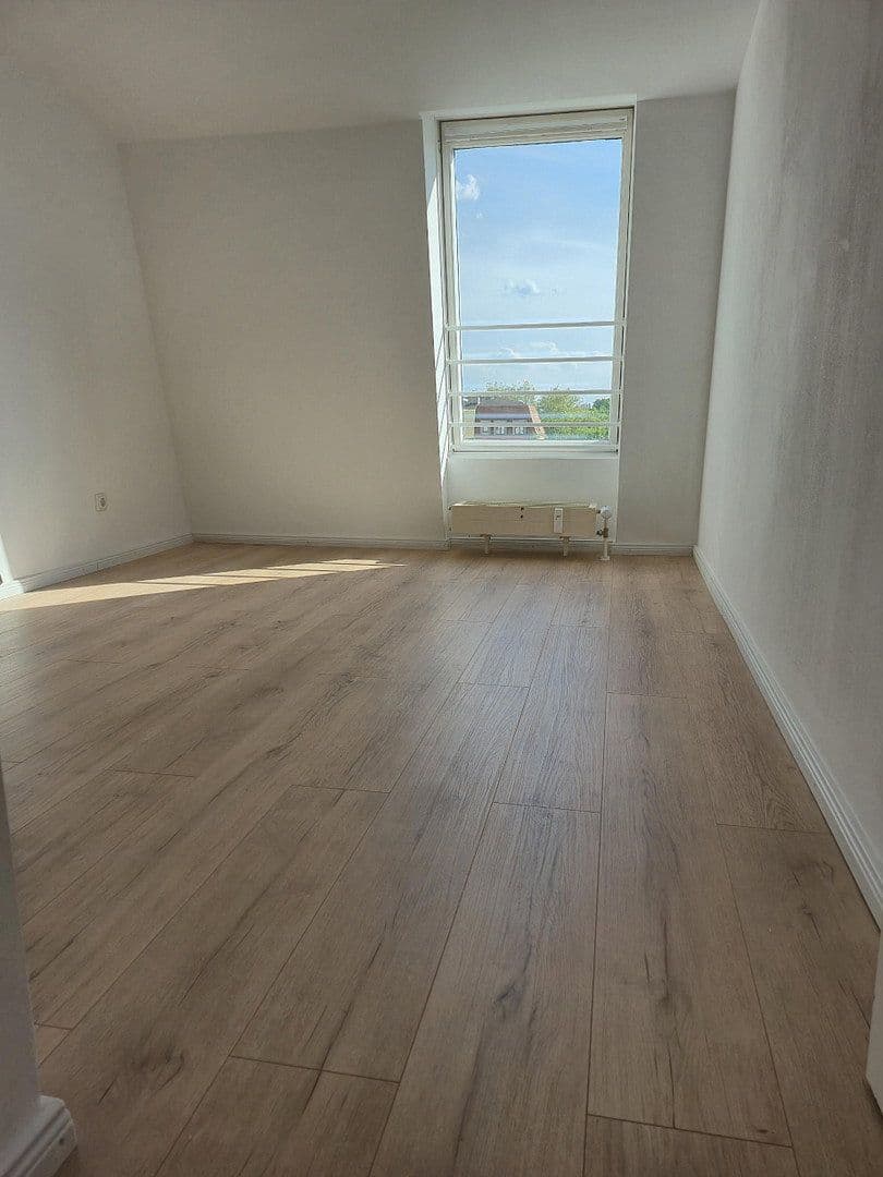 3 bedroom flat for sale, 55 m², Lessingstr., Berlin, Berlin 3 bedroom flat for sale, 55 m², Lessingstr., Berlin, Berlin