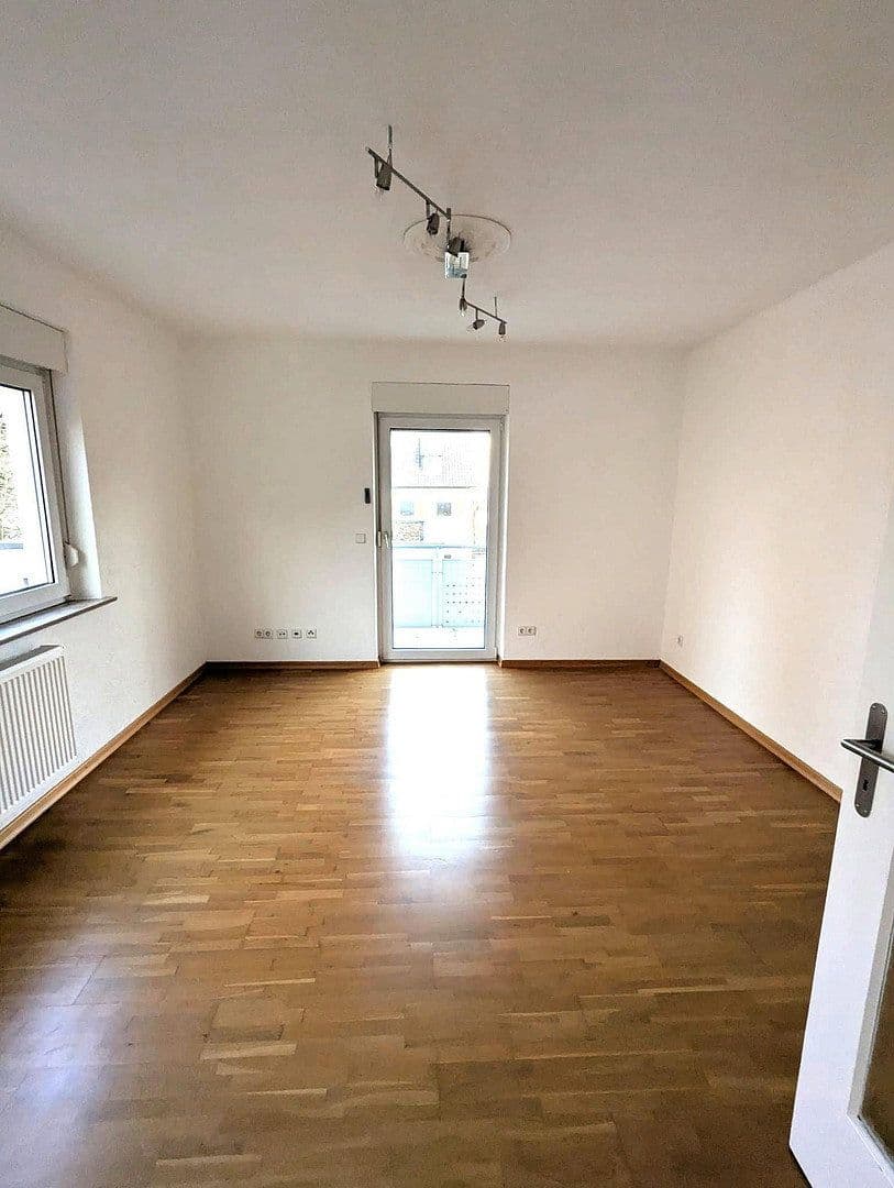 4 bedroom flat to rent, 102 m², Stuttgart, Baden-Württemberg 4 bedroom flat to rent, 102 m², Stuttgart, Baden-Württemberg