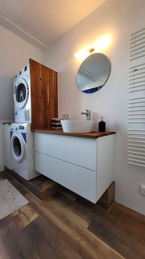 4 bedroom with open-plan kitchen flat to rent, 149 m², Wallstr. 86-90, Köln, North Rhine-Westphalia 4 bedroom with open-plan kitchen flat to rent, 149 m², Wallstr. 86-90, Köln, North Rhine-Westphalia